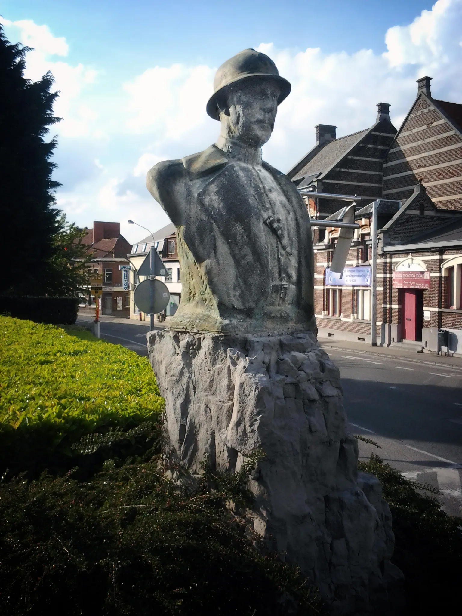 Photo showing: Le buste du roi Albert Ier à Jemappes