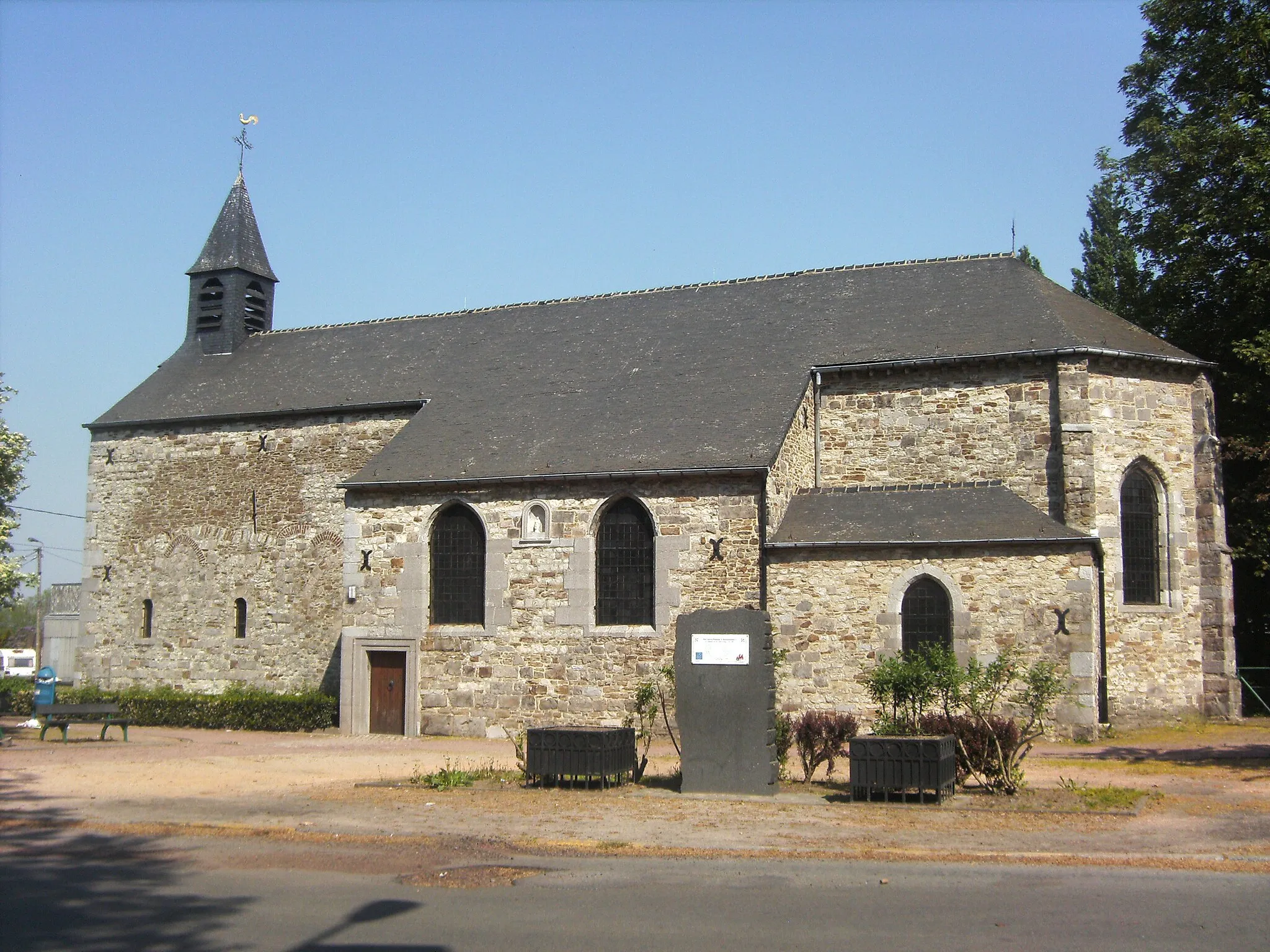 Photo showing: Jumet (Charleroi - Belgique) - Chapelle Notre Dame de Heigne (XIIe siècle)
