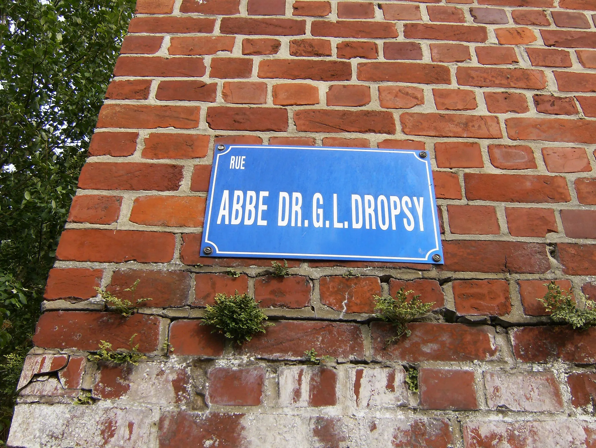 Photo showing: Plaque de la rue Abbé Dropsy à Kain