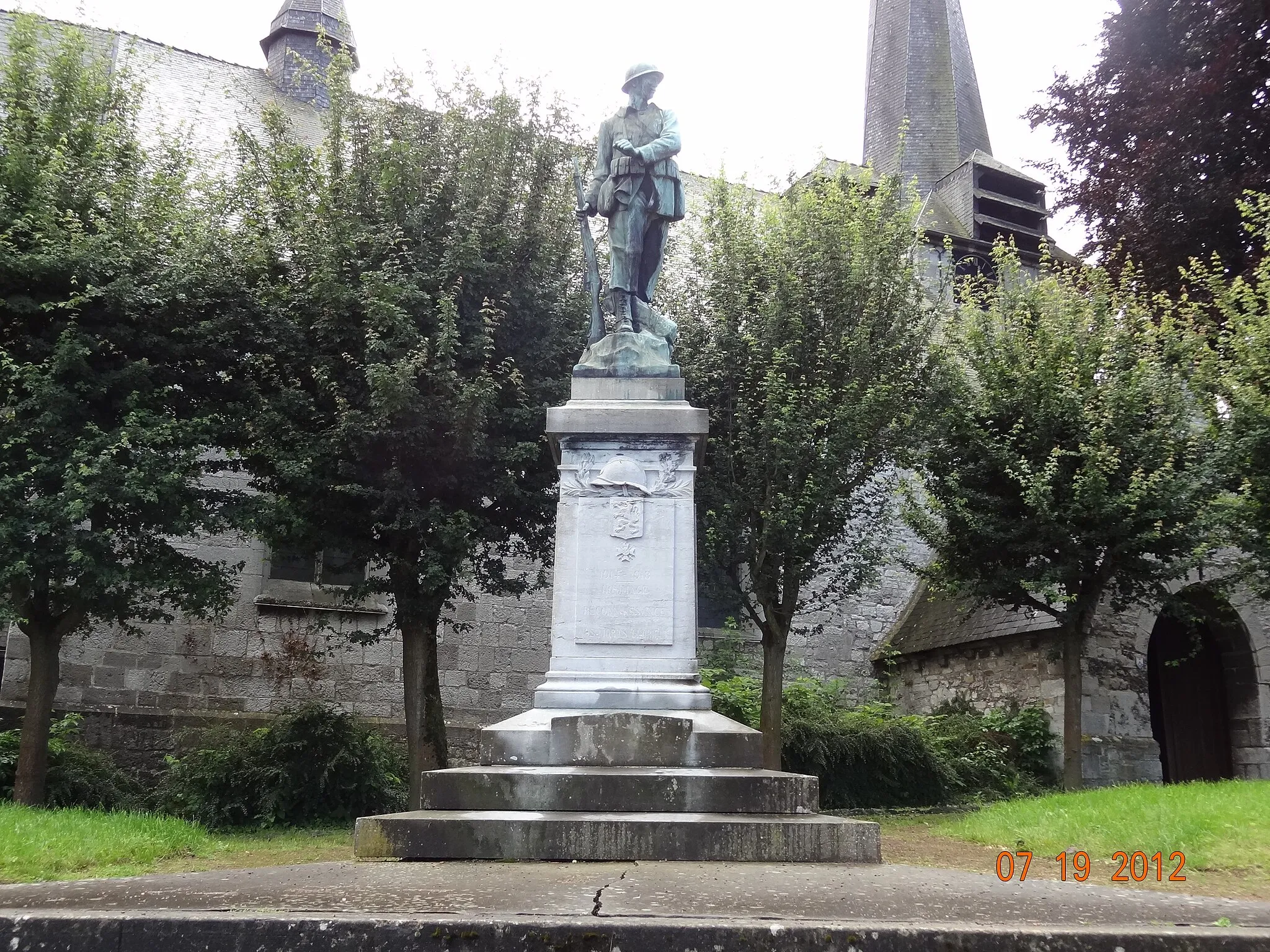 Photo showing: Fontaine-l'Eveque, Belgium