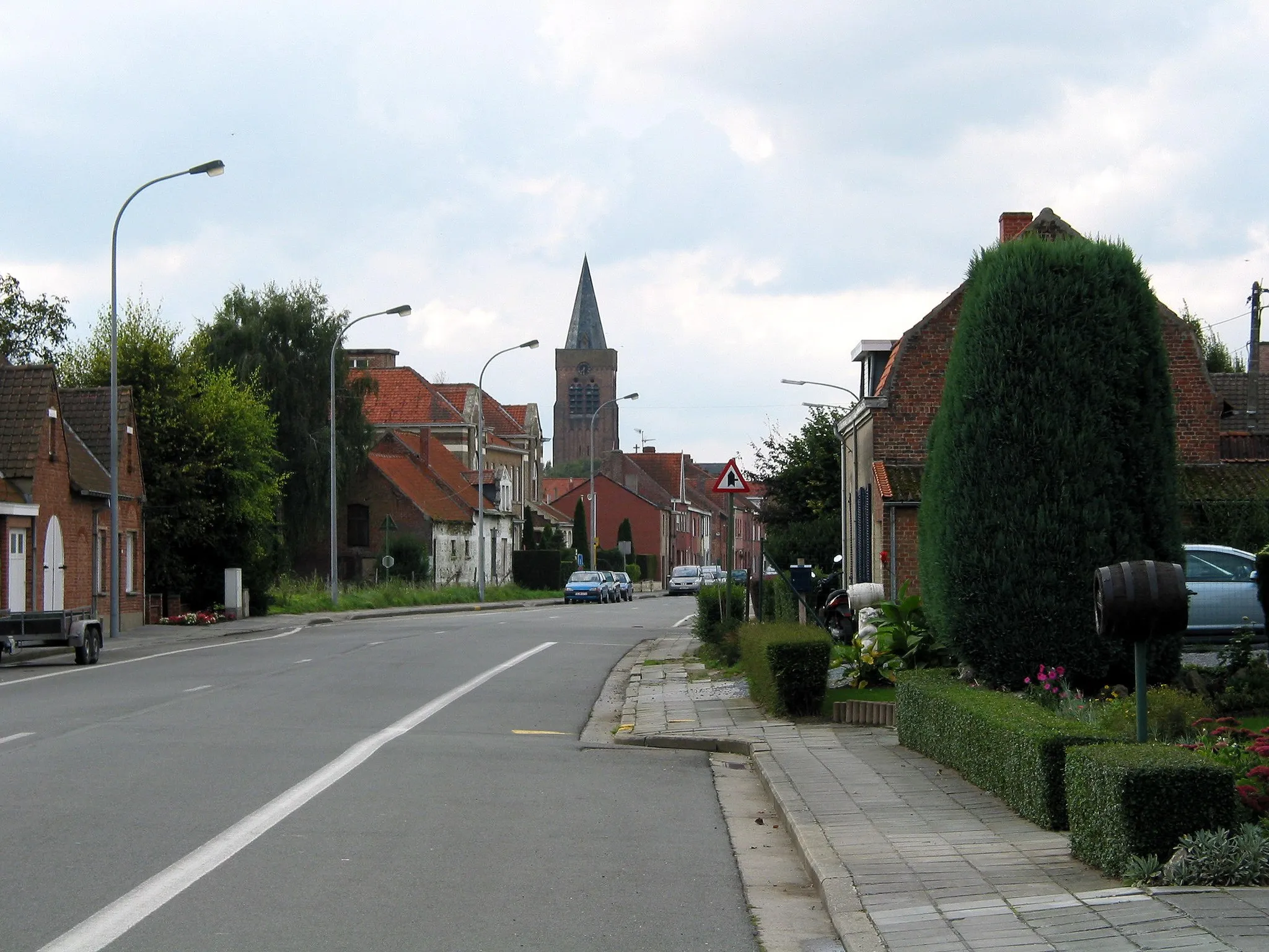 Photo showing: Ploegsteert (Belgium), the street of Ploegsteert.