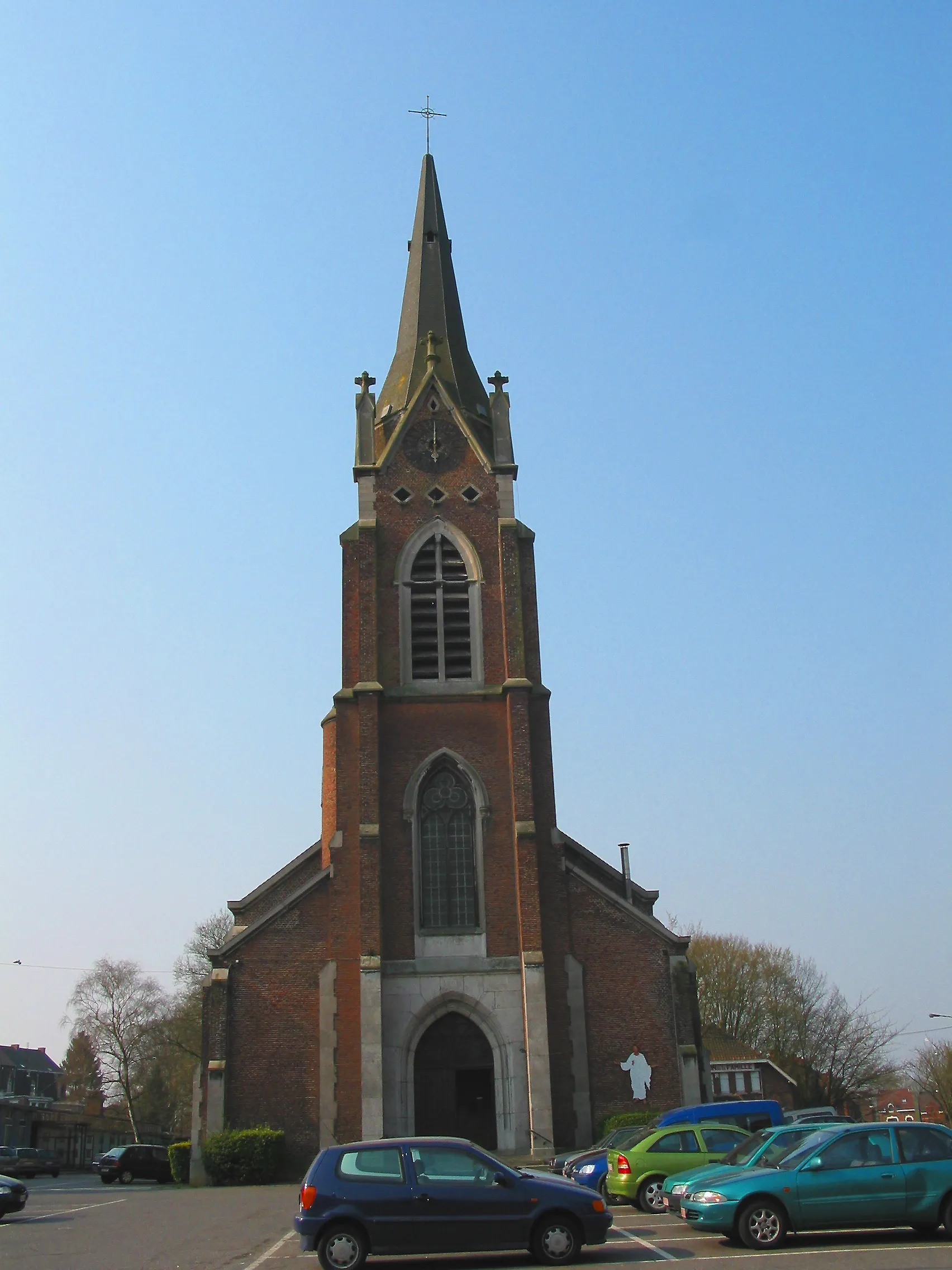 Photo showing: Strépy-Bracquegnies (Belgium), the St. Joseph church (1865).