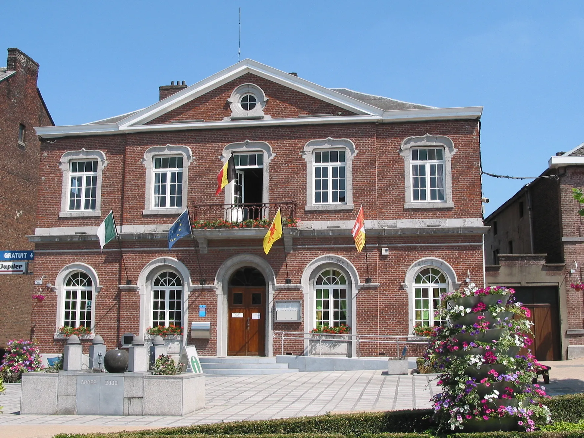 Photo showing: Aubel (Belgium), the town hall.