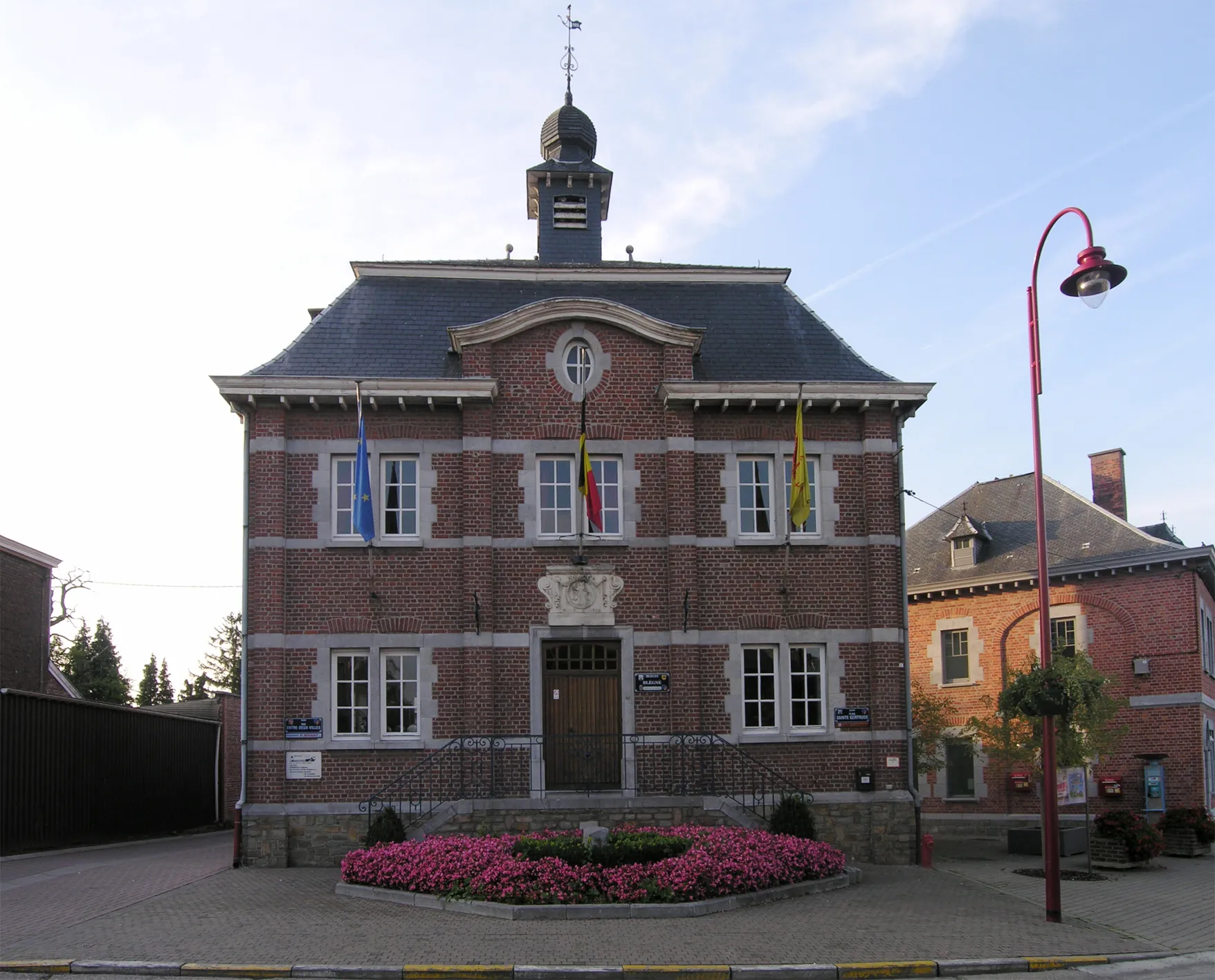 Photo showing: Maison communale de Blegny - Casa de la vila de Blegny