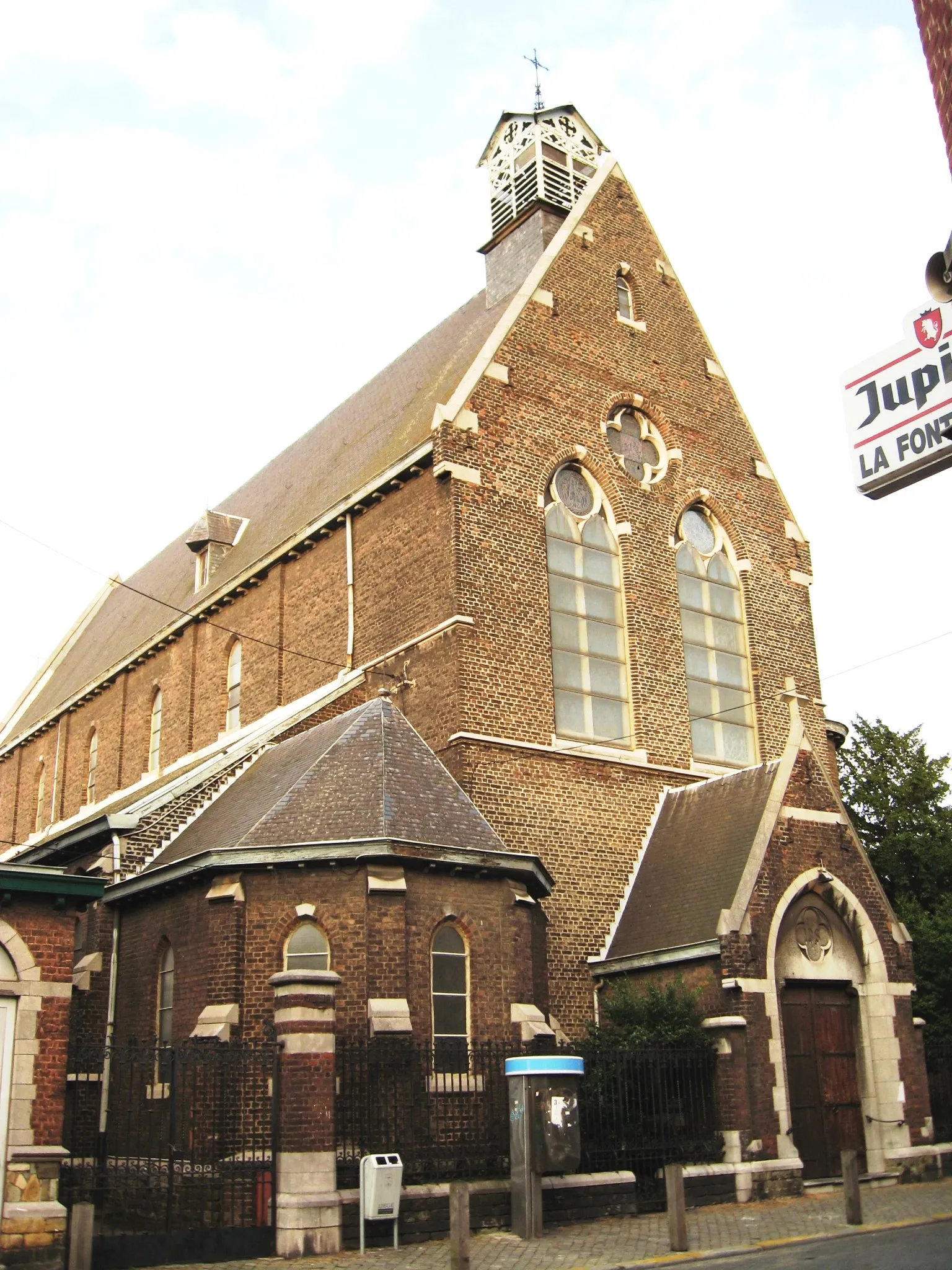 Photo showing: Church of Our Lady of the Rosary in Bressoux, Liège, Belgium