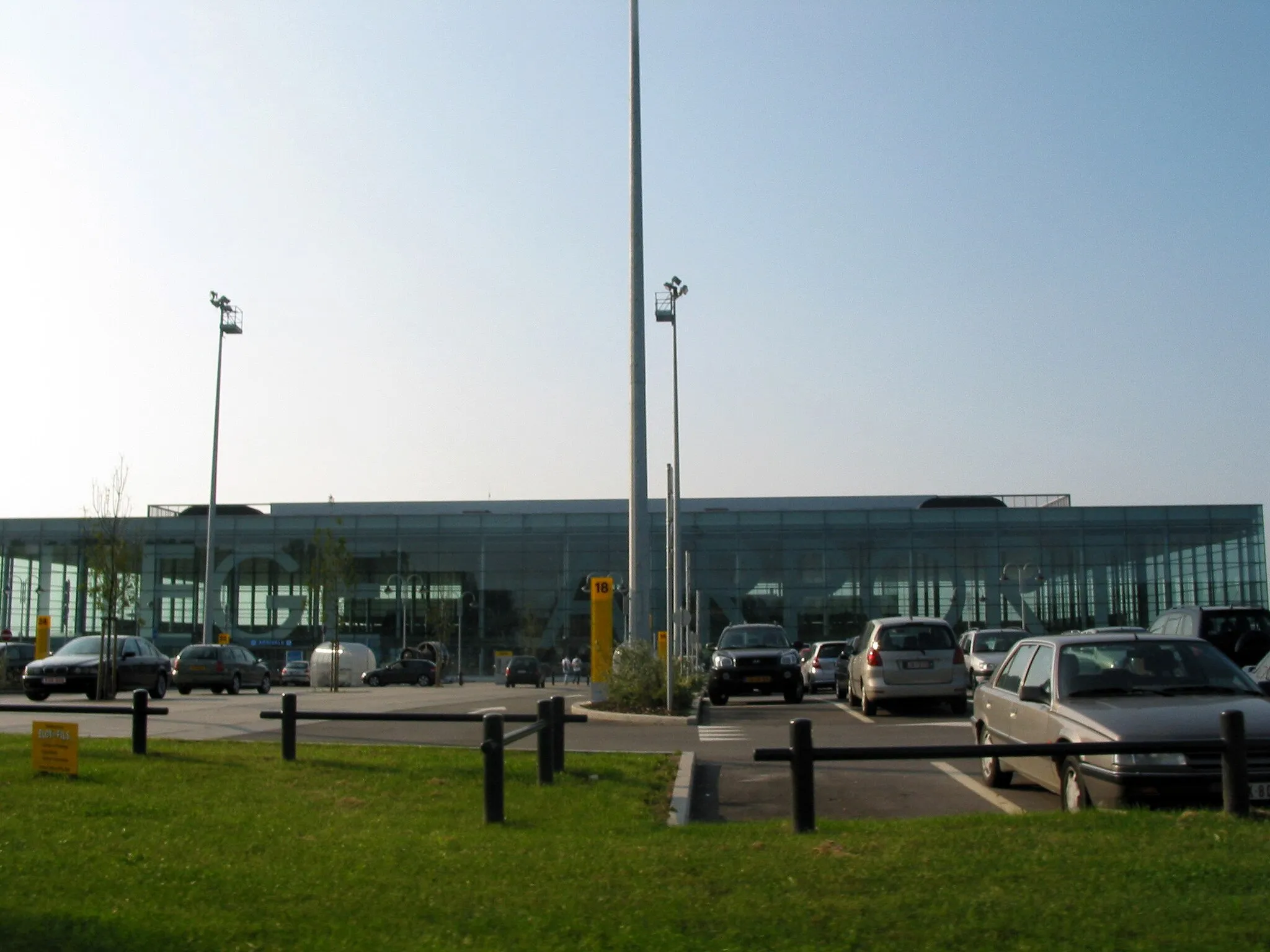Photo showing: Bierset (Belgium), the Liège air terminal in the xommunity of Grâce-Hollogne.