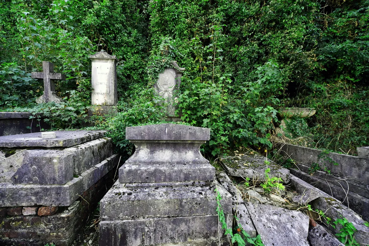 Photo showing: Alter Friedhof Limbourg (Belgien, Provinz Lüttich, Bezirk Verviers)