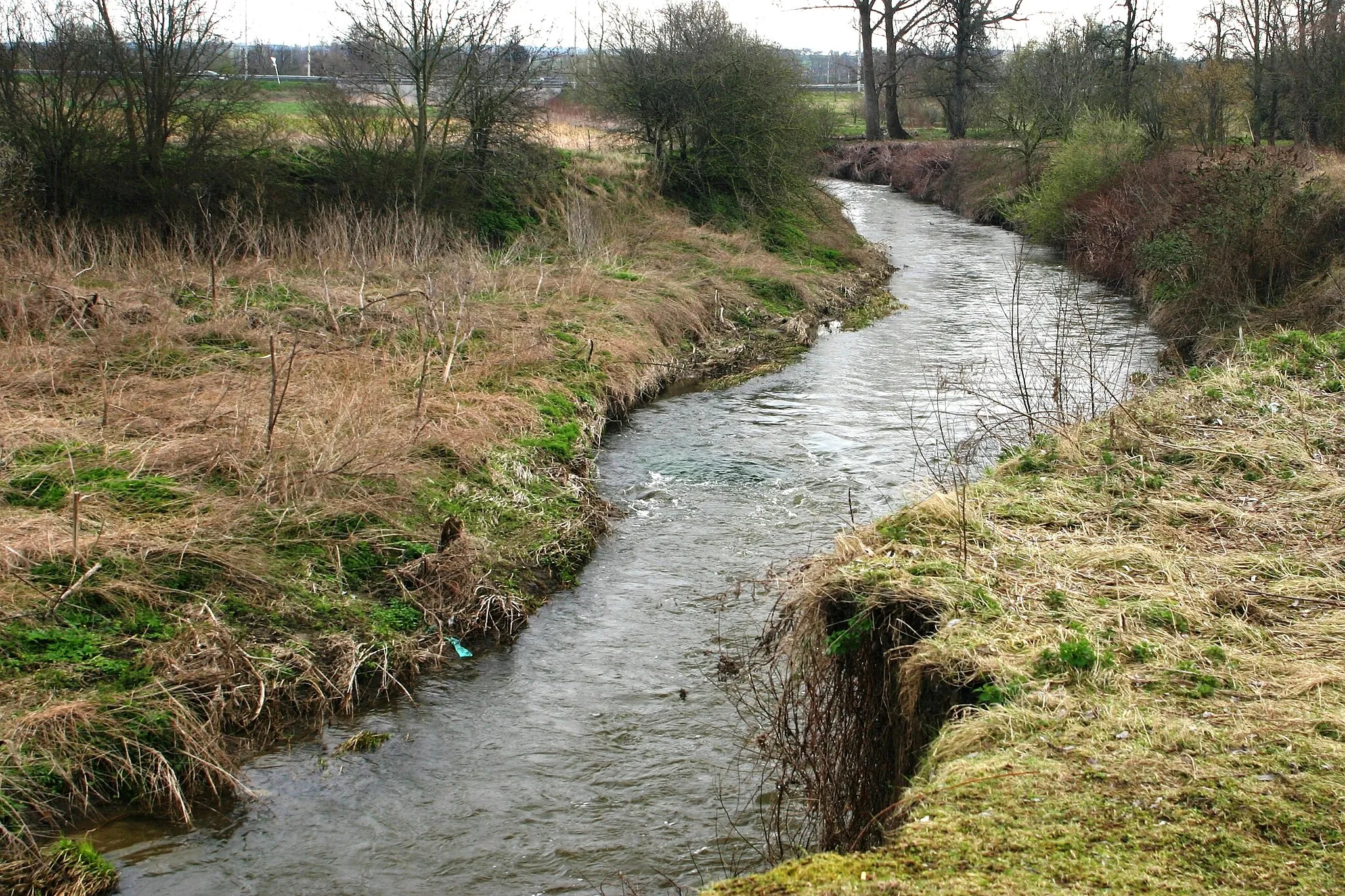 Photo showing: D'Berwinne beim Barrage vu Lixhe no uewe gekuckt,