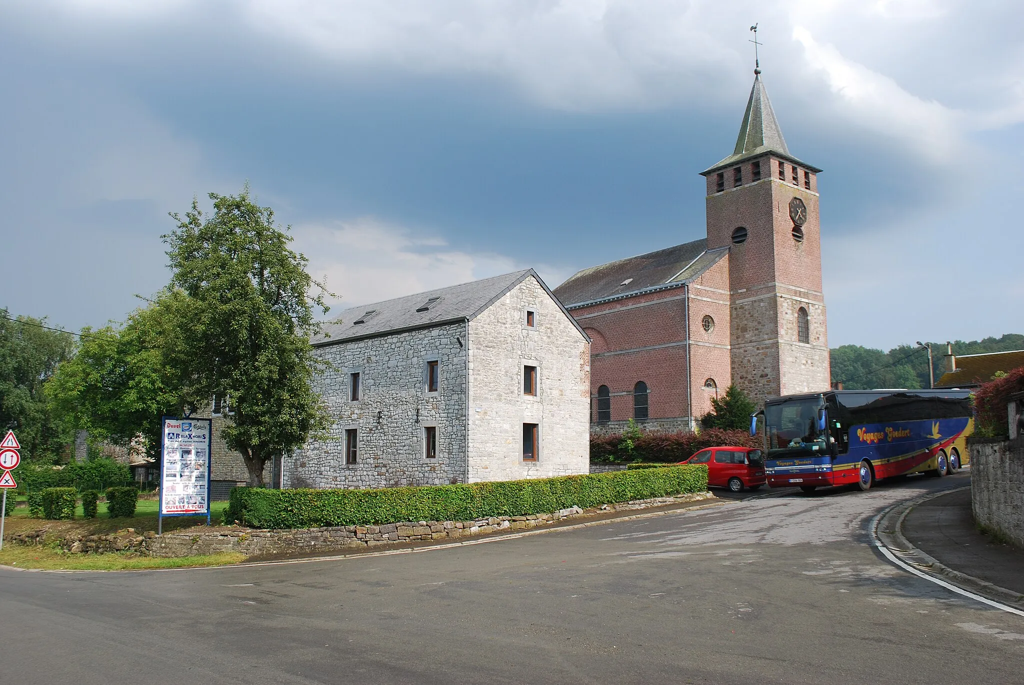 Photo showing: Vue de l'église Saint-Martin de Xhoris.
