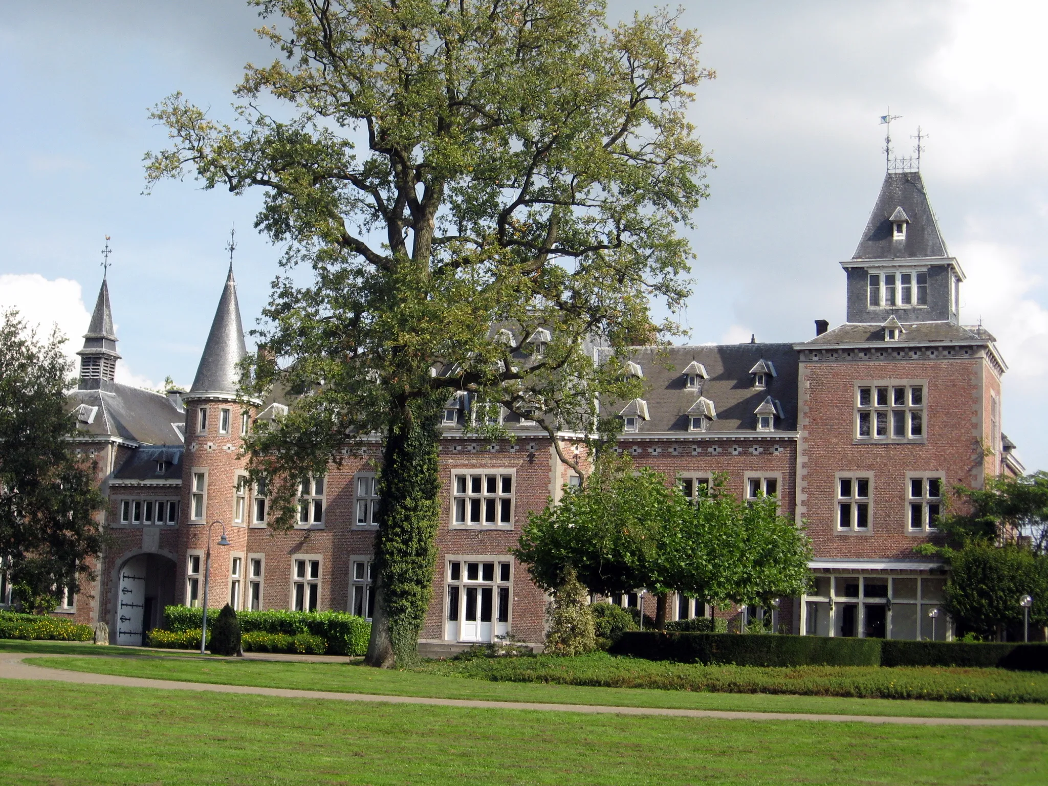 Photo showing: Kasteel van Bokrijk in Genk