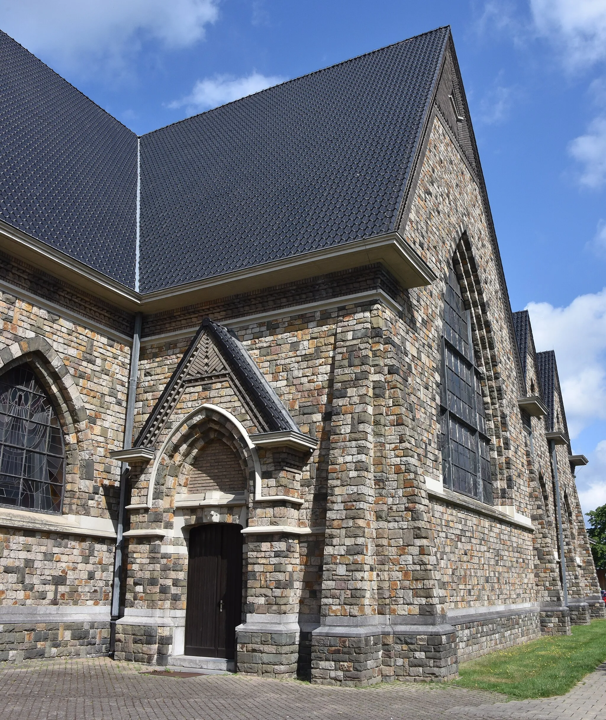 Photo showing: Sint-Martinuskerk (Houthalen) 17-07-2023 10-59-02