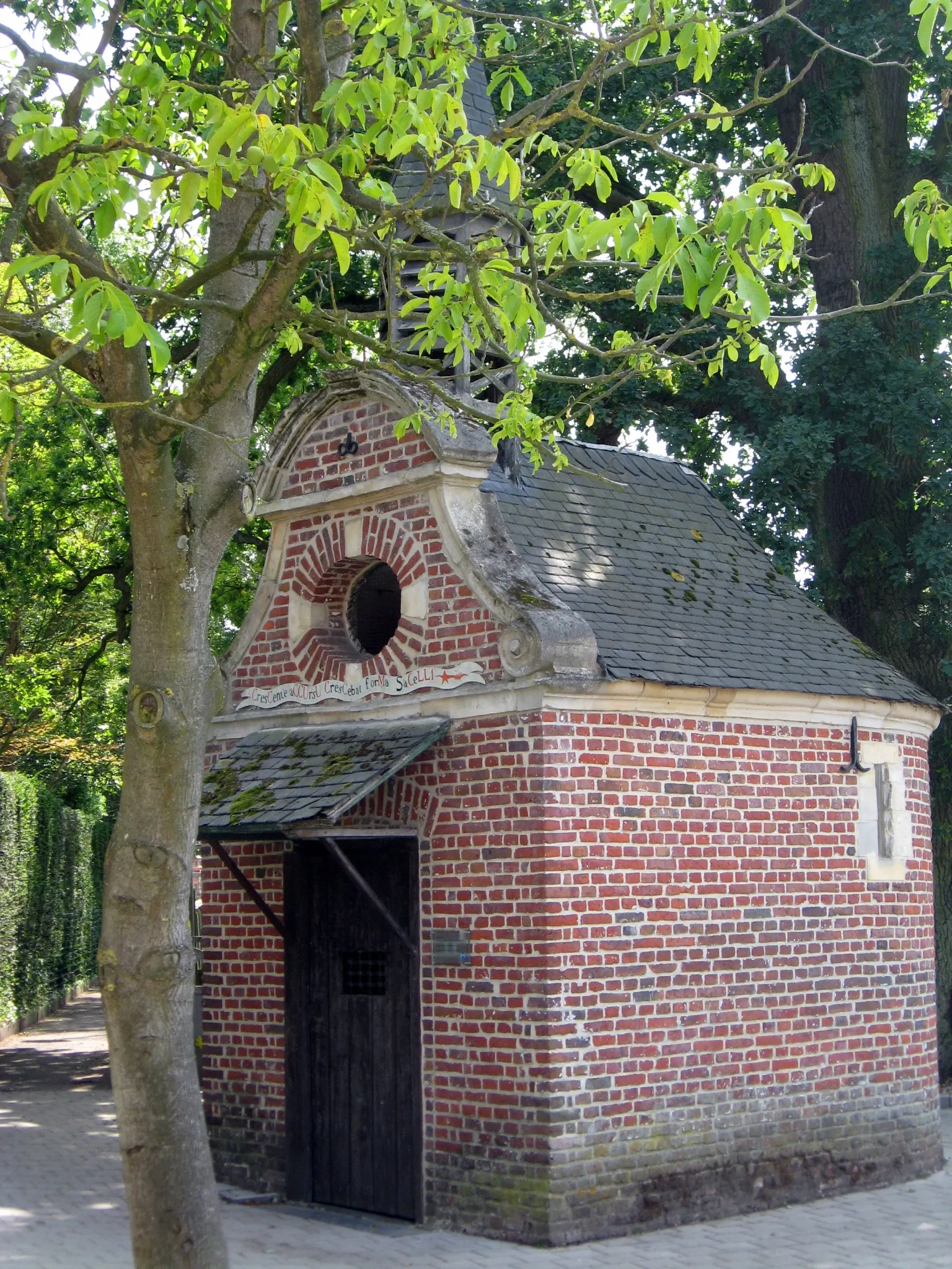 Photo showing: Kapel Onze-Lieve-Vrouw-Troost-der-Kleine-Kinderen in Kermt