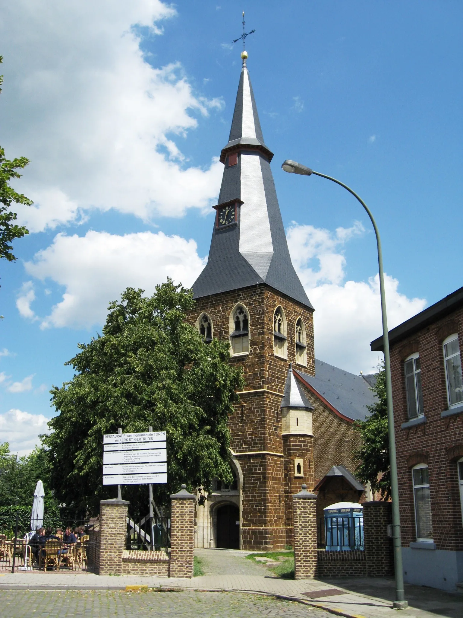 Photo showing: Church of Saint Gertrude in Kuringen, Hasselt, Limburg, Belgium