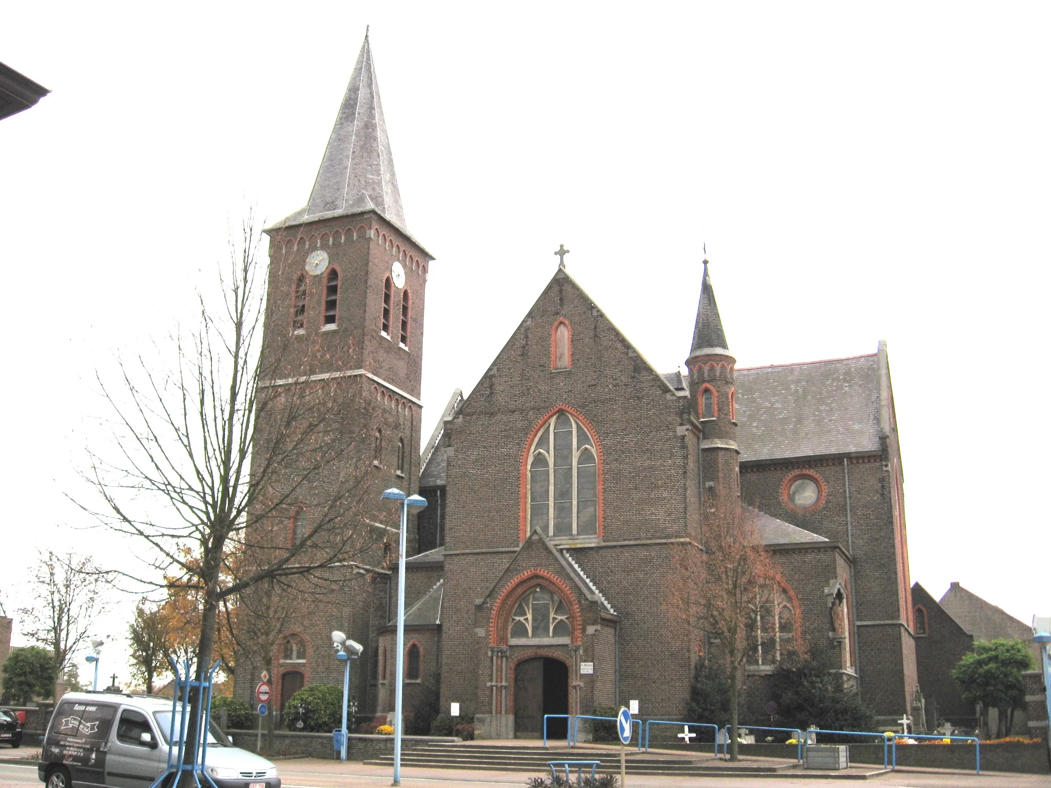 Photo showing: Church of Saint Servatius in Ophoven, Kinrooi, Limburg, Belgium