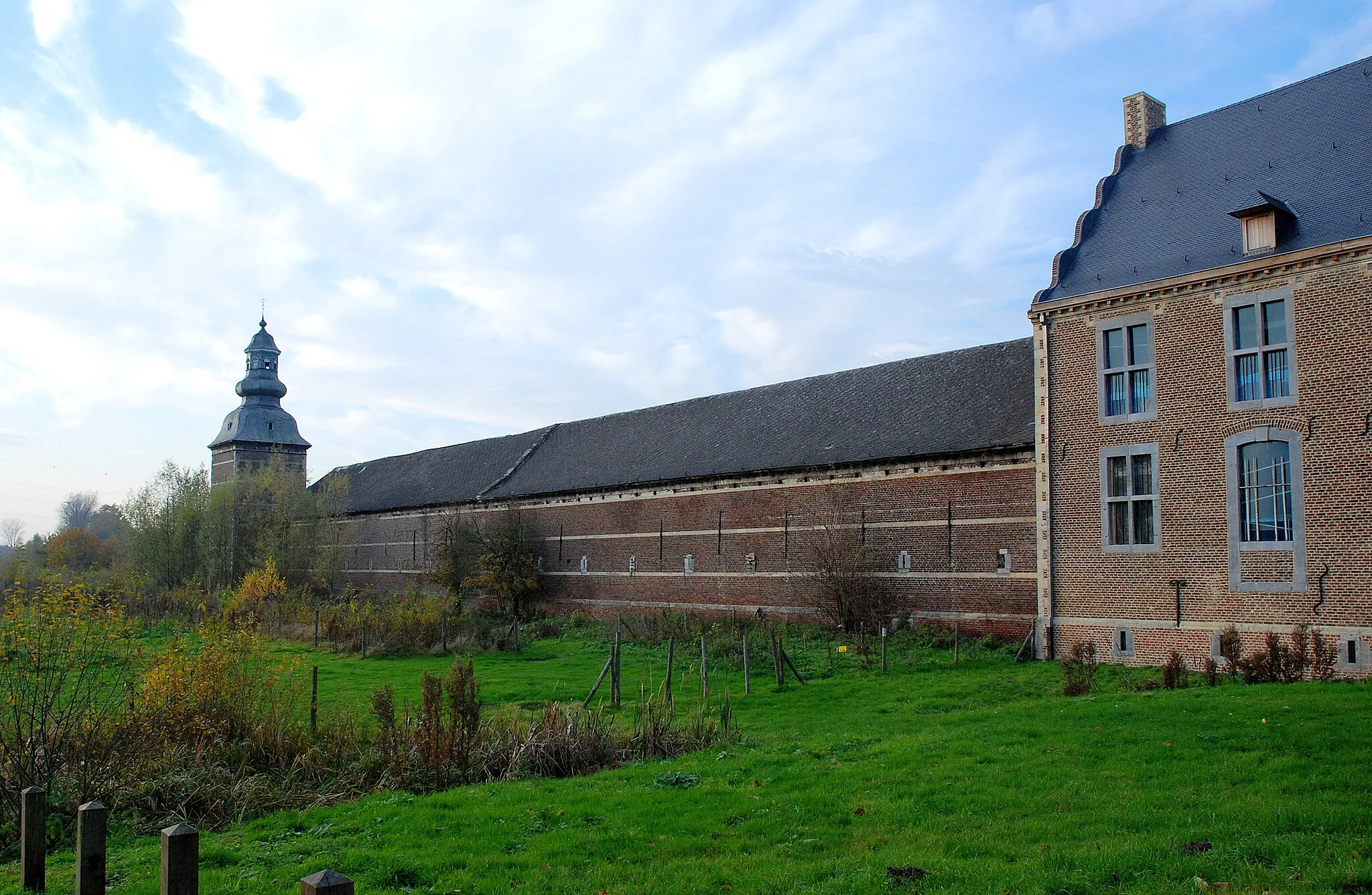 Photo showing: De Herkenrodeabdij te Kuringen, België