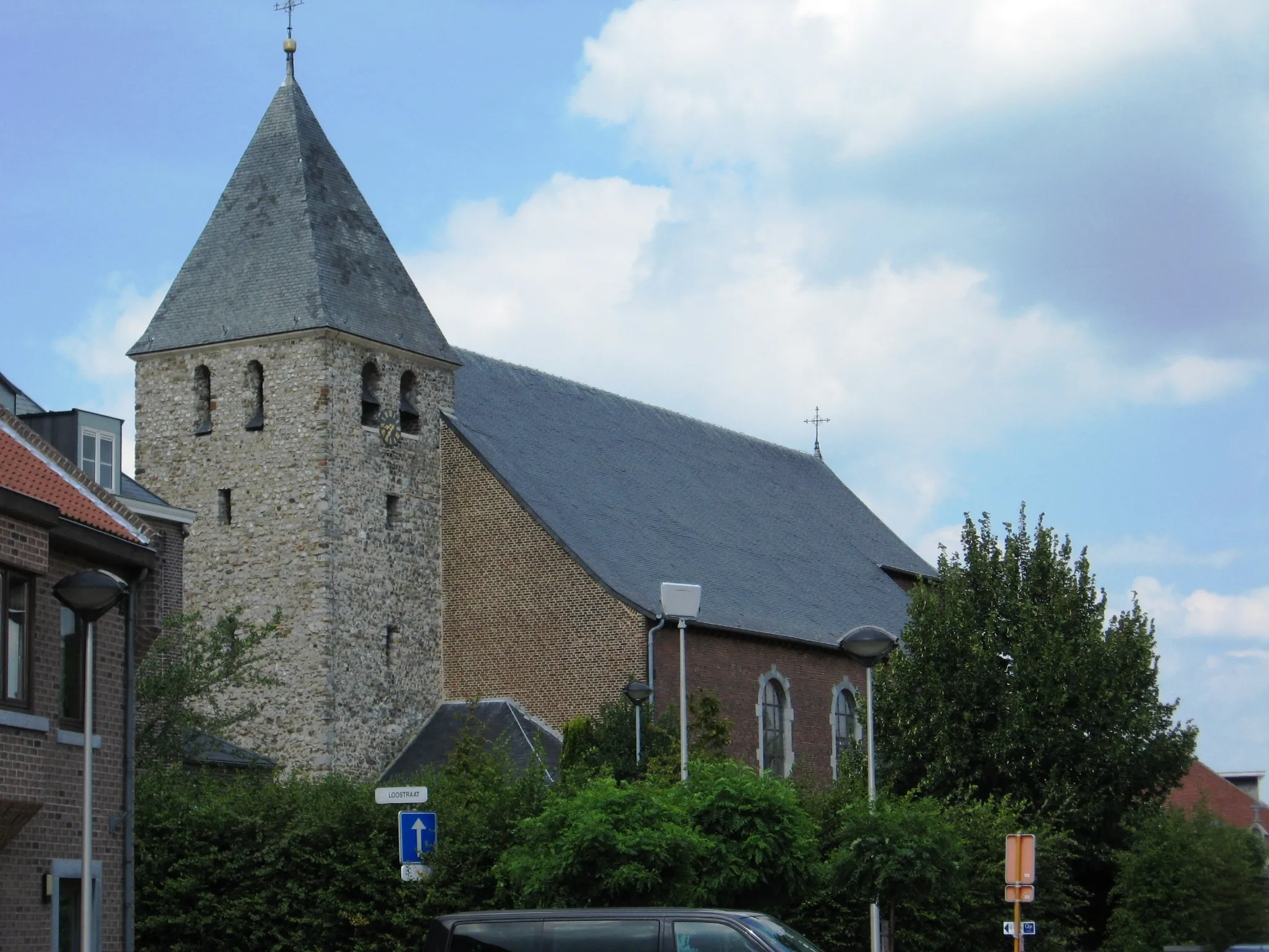 Photo showing: Church of Saint Agapetus in Vliermaal, Kortessem, Limburg, Belgium
