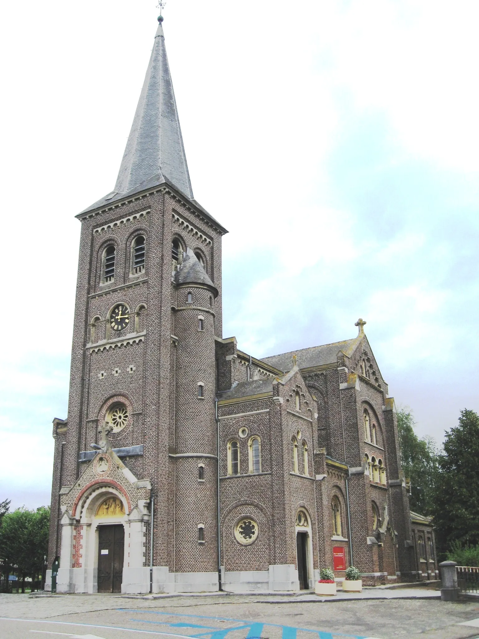 Photo showing: Church of Saint Lambert in Zelem, Halen, Limburg, Belgium