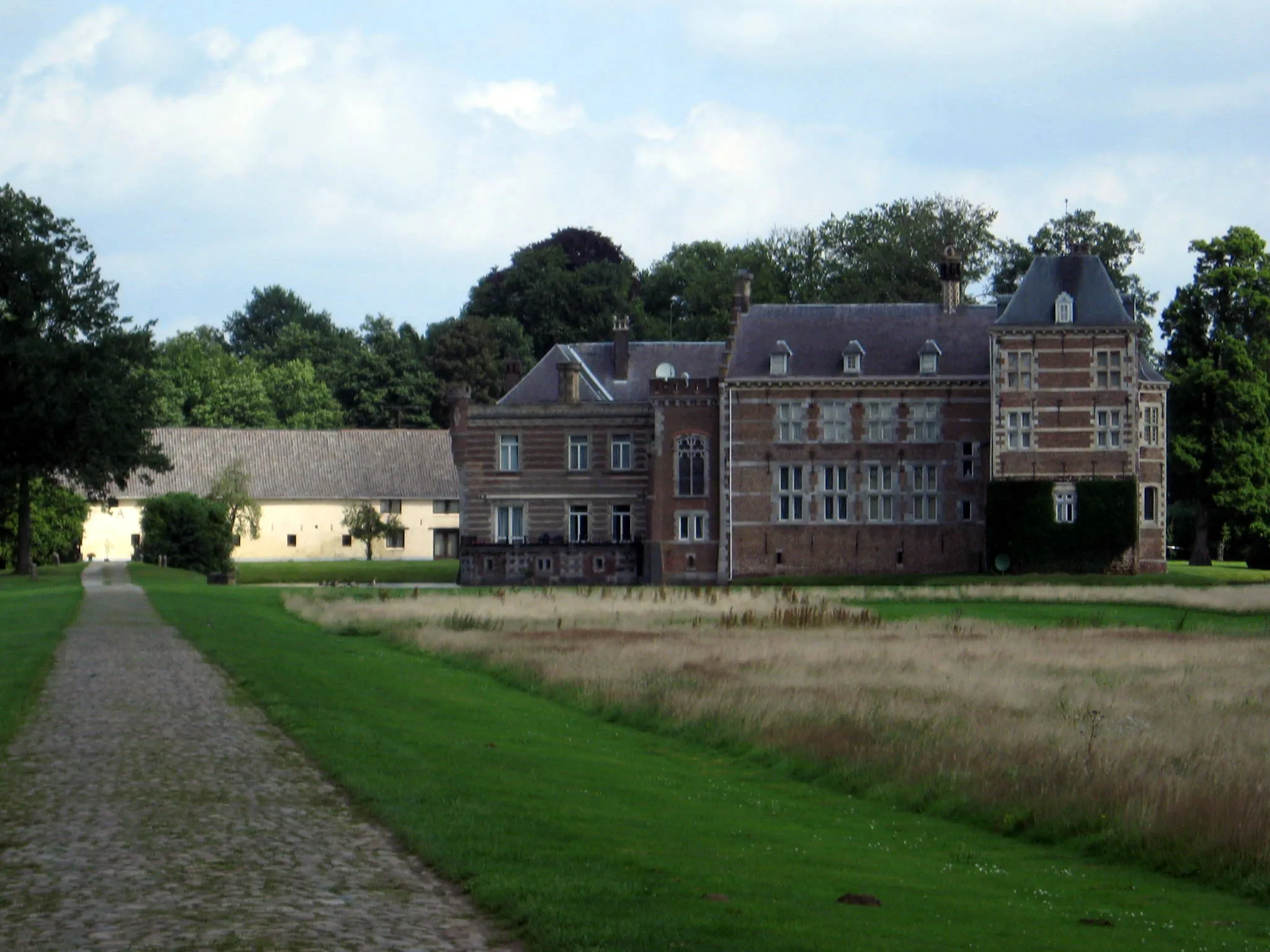 Photo showing: Close-up of Castle of Vogelsanck in Zolder, Heusden-Zolder, Limburg, Belgium