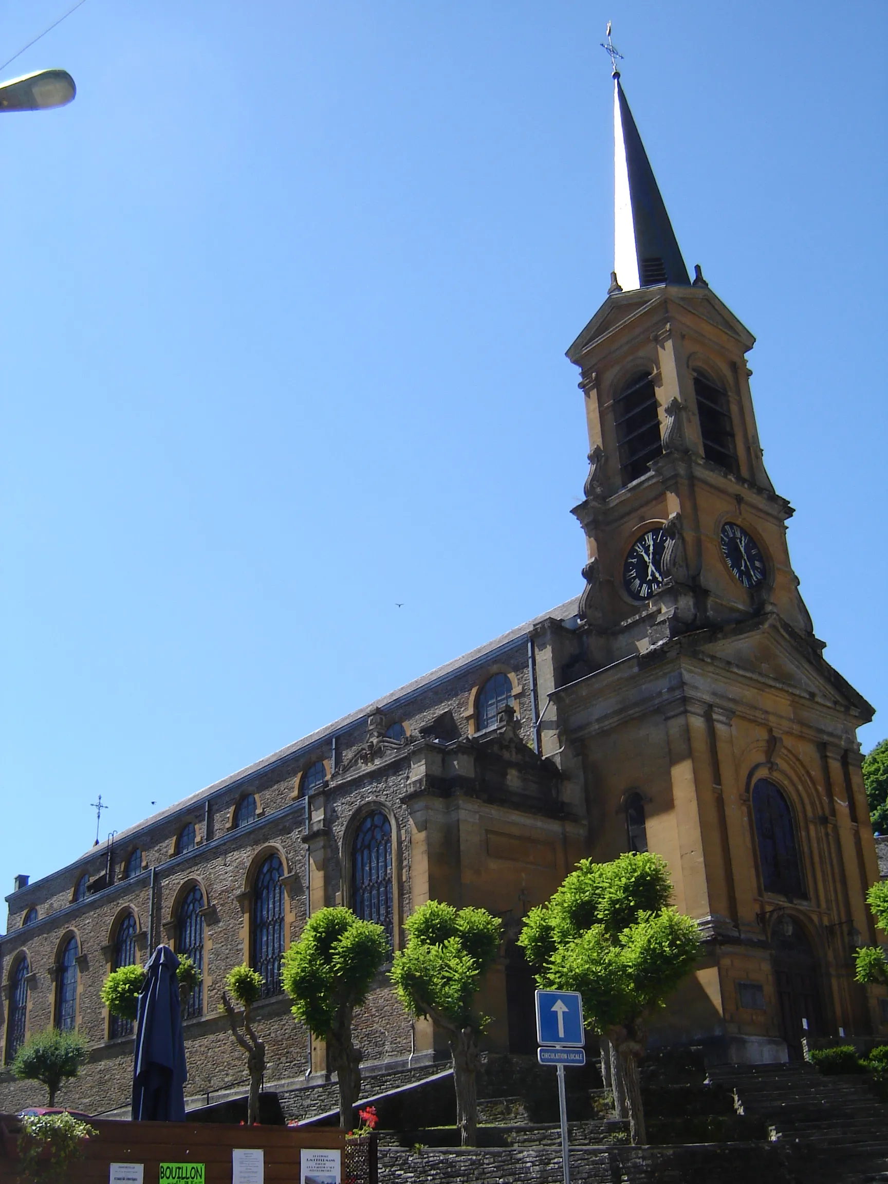 Photo showing: Church of Saint Peter and Paul in Bouillon. Bouillon, Luxembourg, Belgium