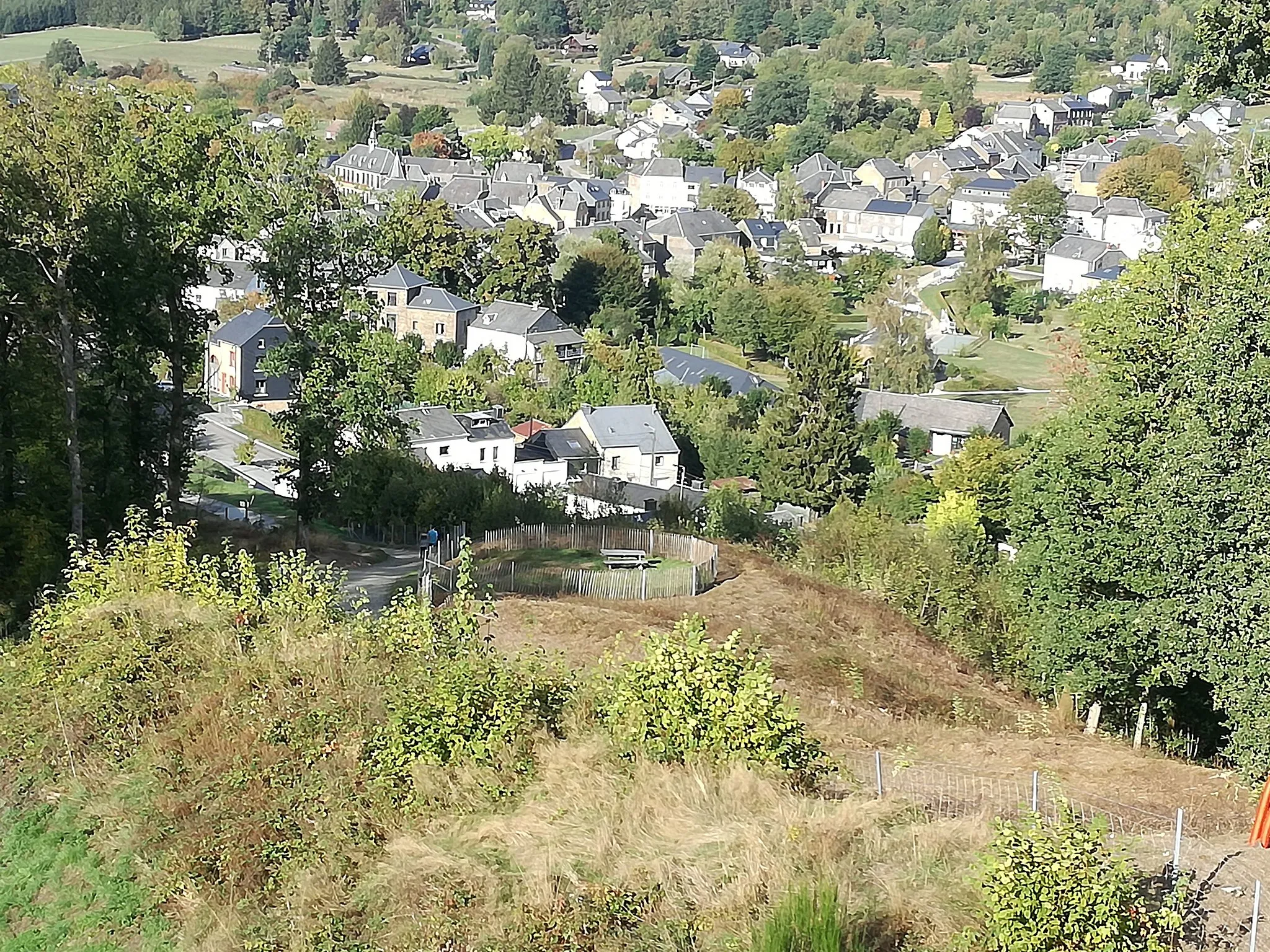 Photo showing: vue du village de herbeumont