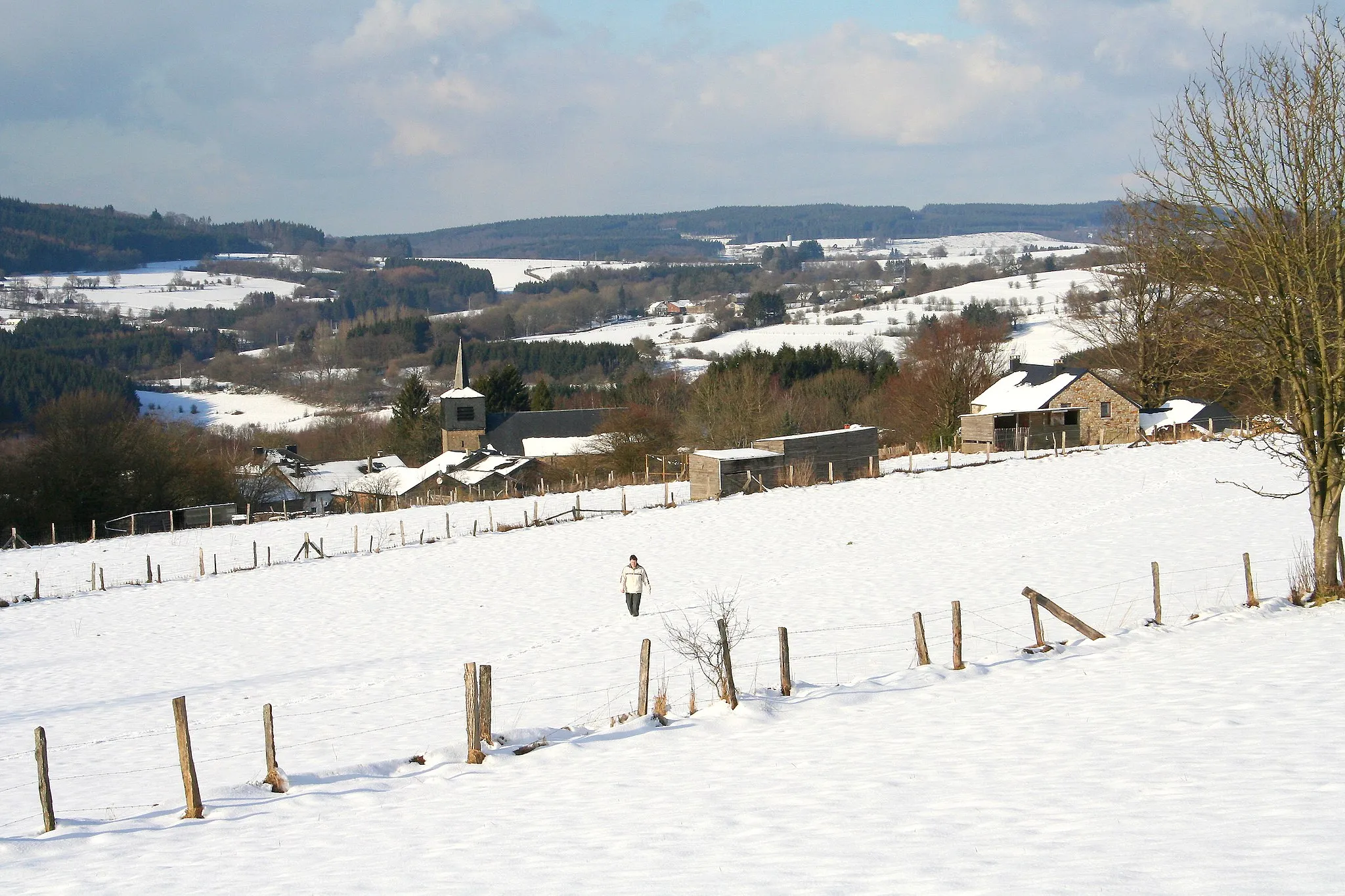 Photo showing: Freyneux (Belgium), the village in the winter.