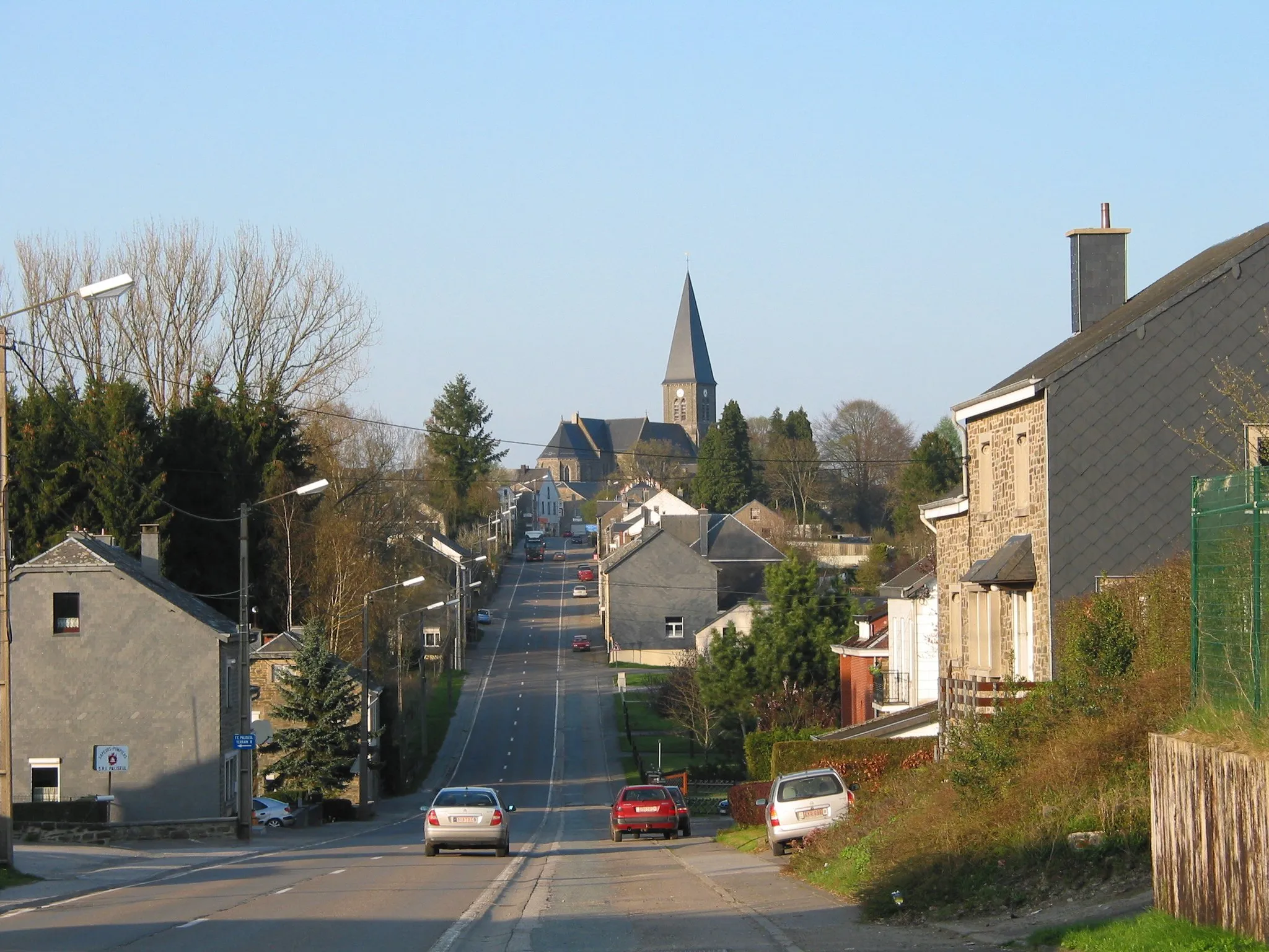 Photo showing: Paliseul (Belgium), the Bouillon street.