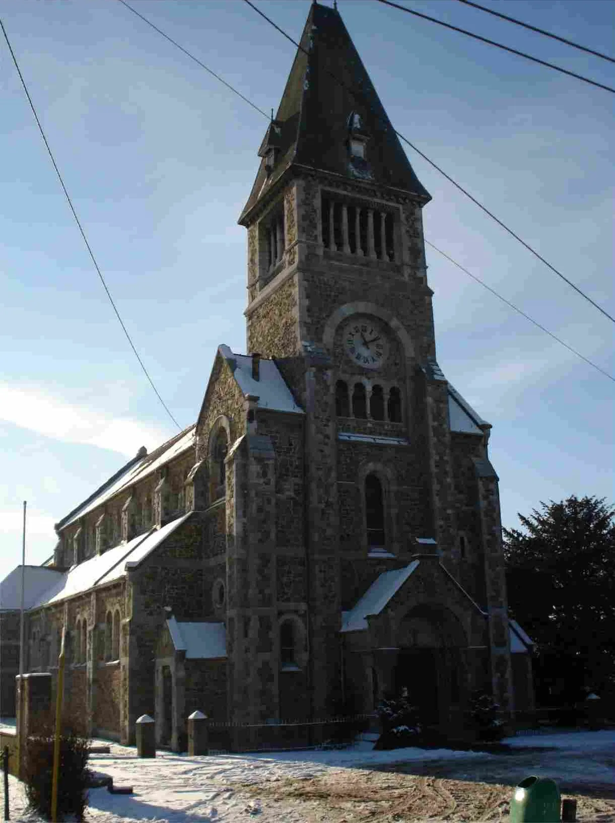 Photo showing: Church of Faulx-les-Tombes