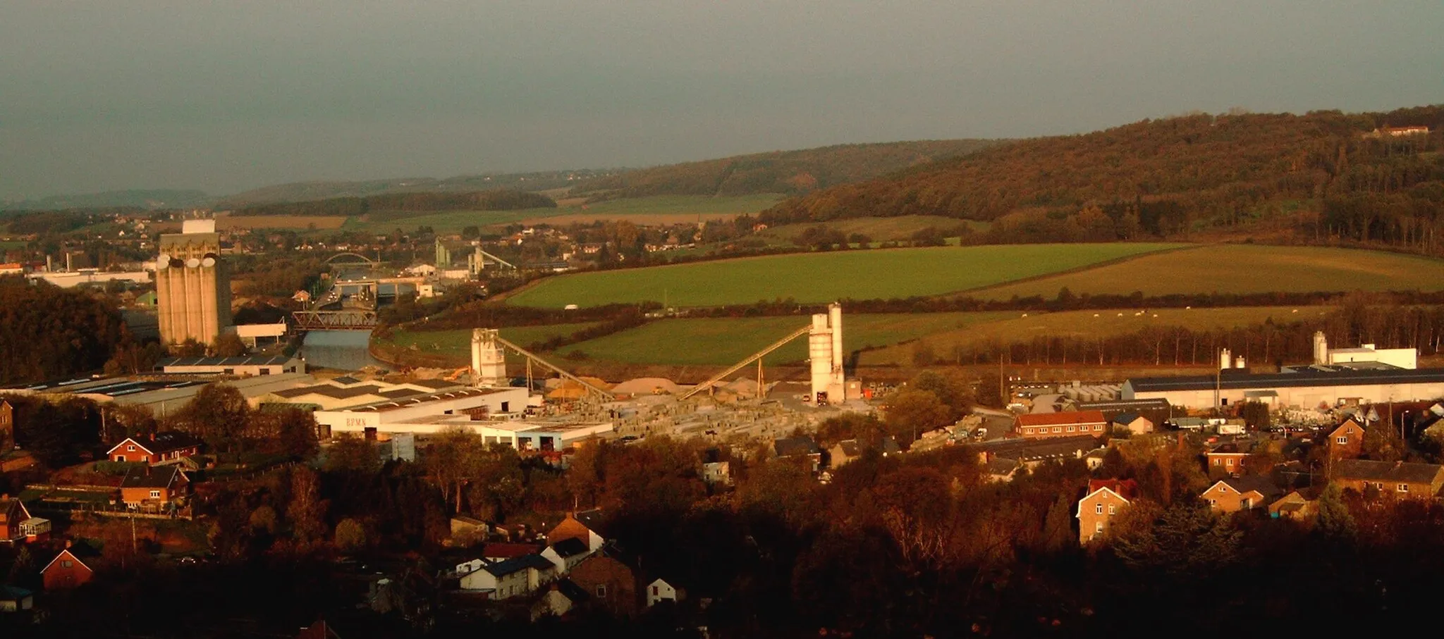 Photo showing: Opname van de betonfabriek BPMN in Malonne, Belgie. Eigen foto, beschikbaar gesteld voor publiek domein.