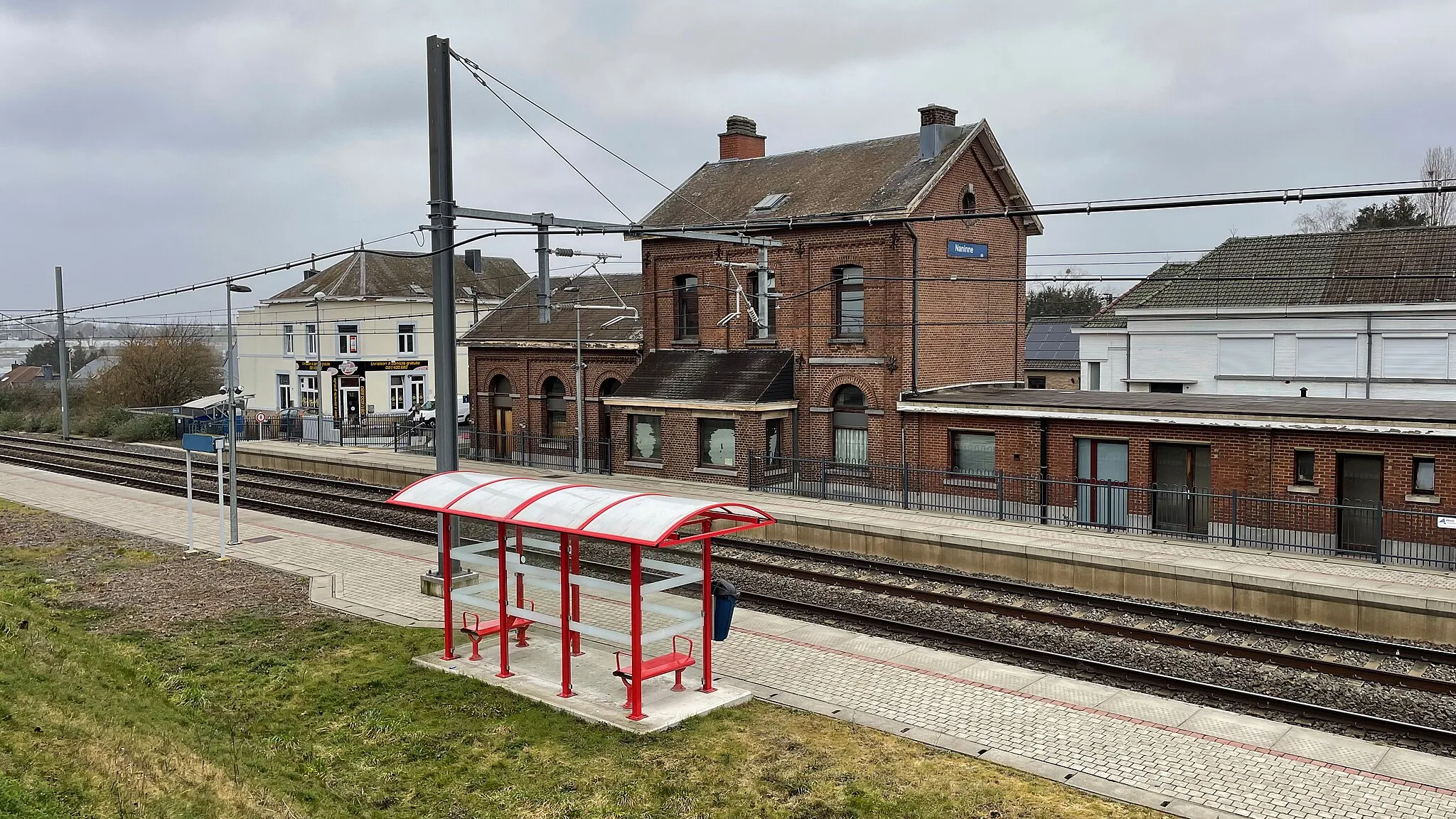Photo showing: Station Naninne