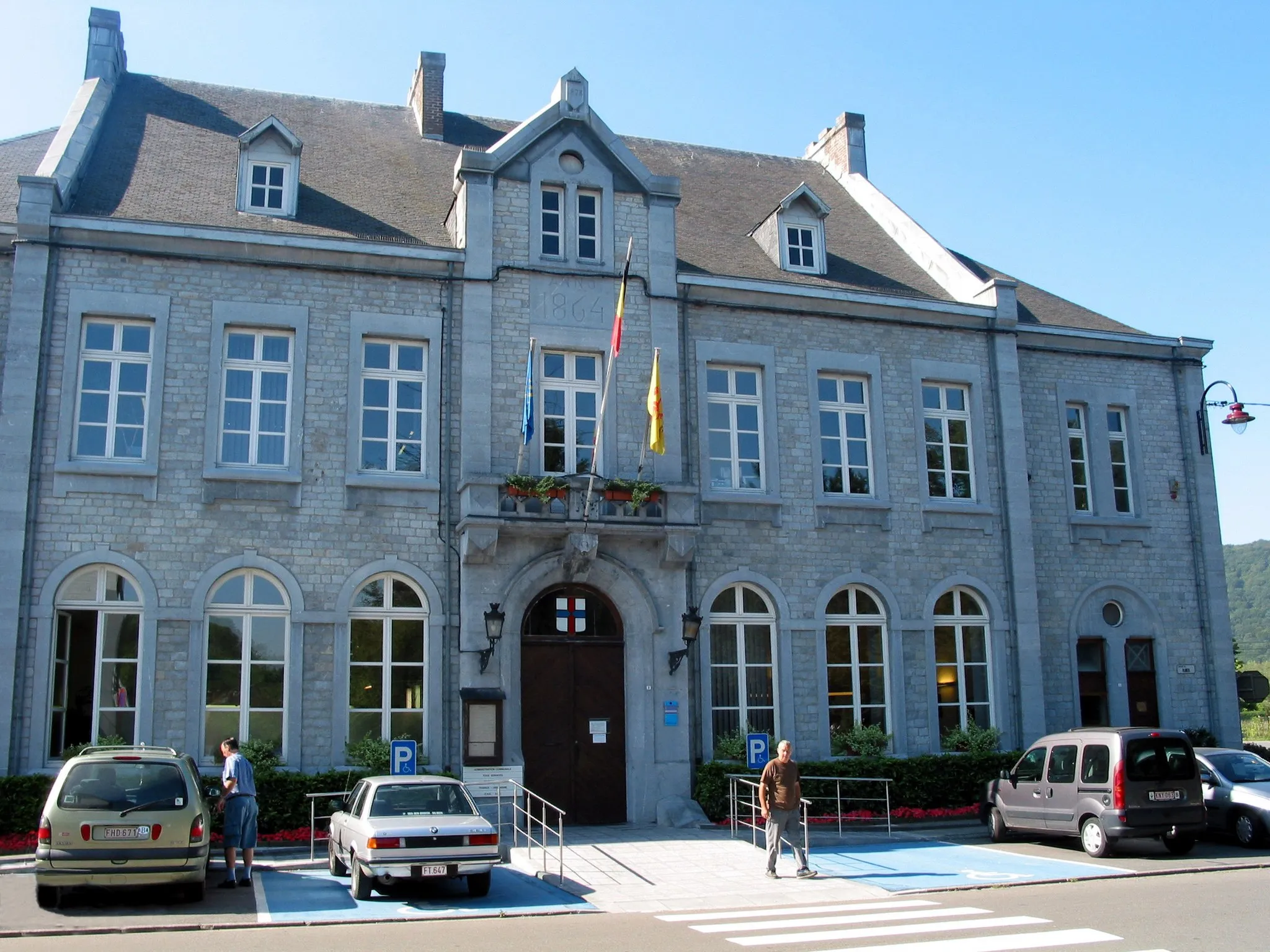 Photo showing: Profondeville (Belgium), the town hall (1864).