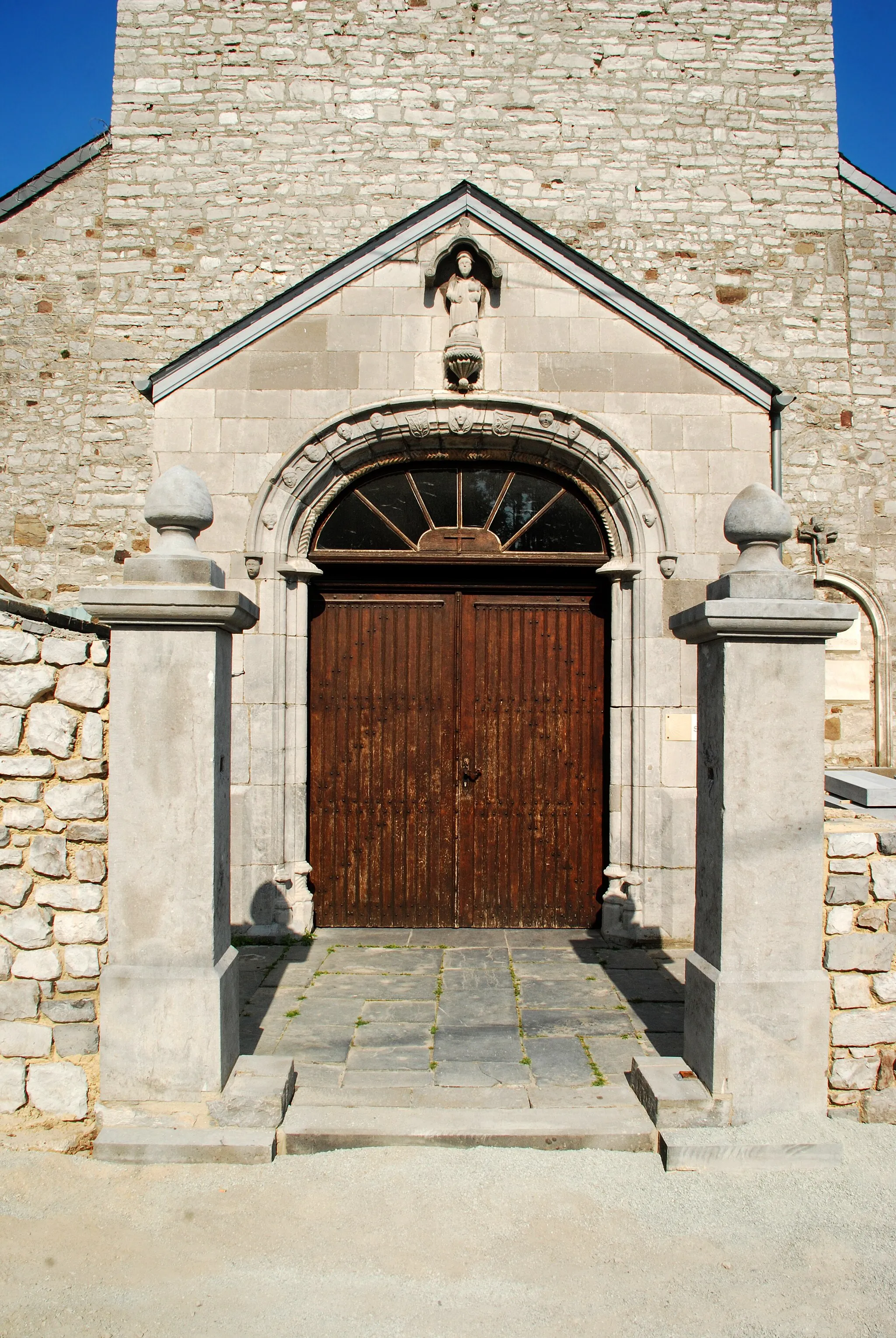 Photo showing: Belgique - Province de Namur - Église Saint-Étienne de Seilles