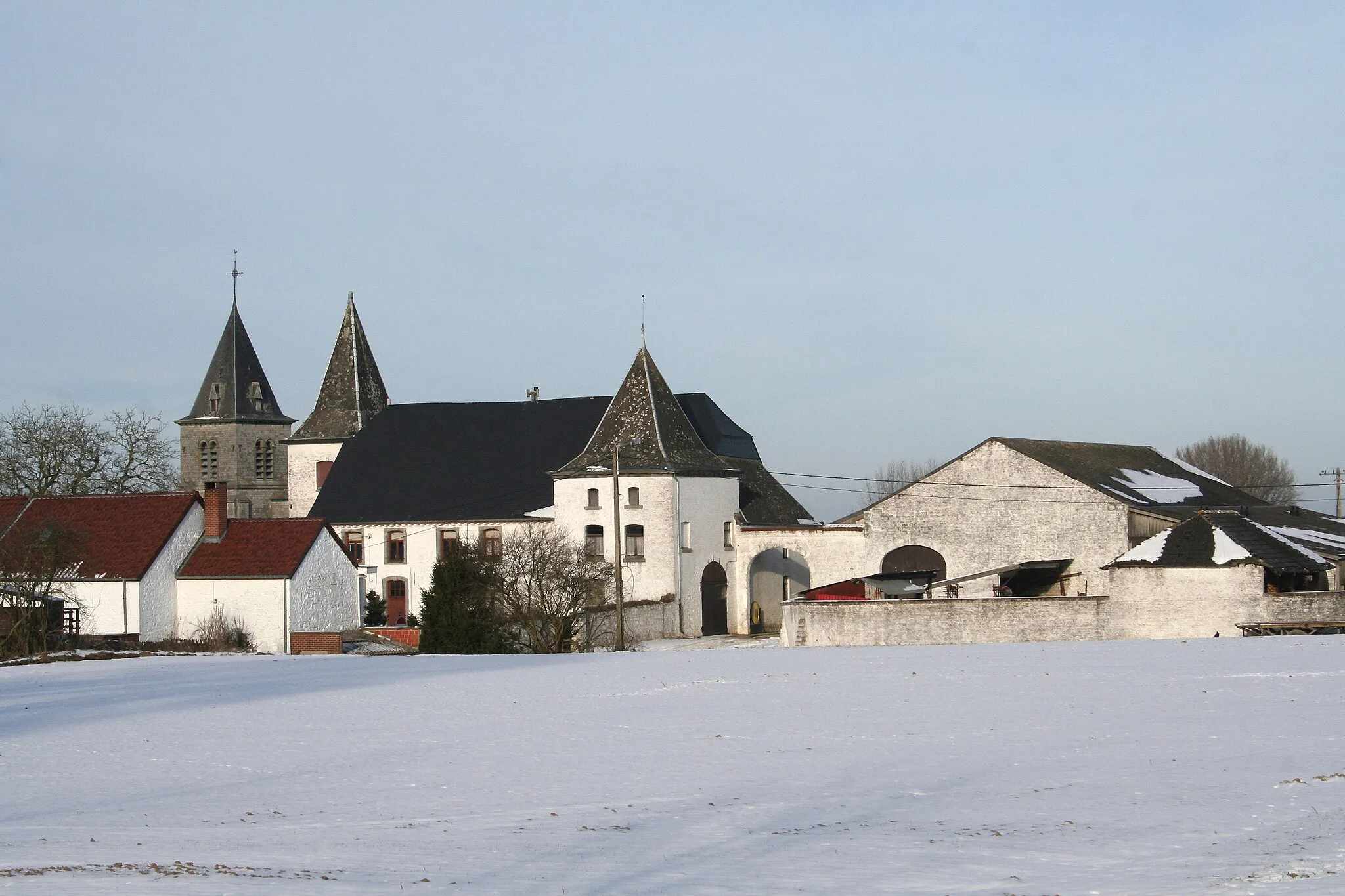 Photo showing: Tarcienne (Belgium), rue Sainte-Rolende - The "de la Tour" farm (XVII/XIXth centuries).