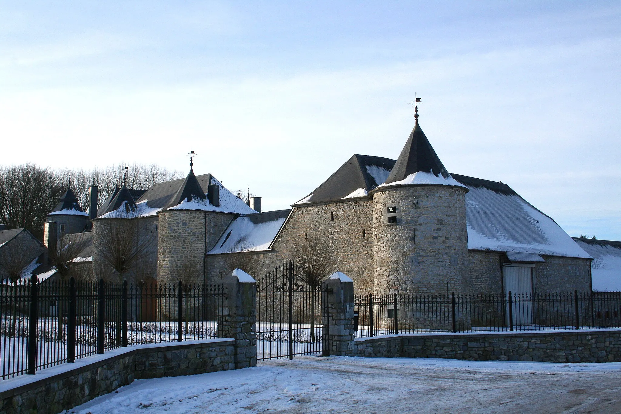 Photo showing: Tarcienne (Belgium), the castle (XVIIth centuty).