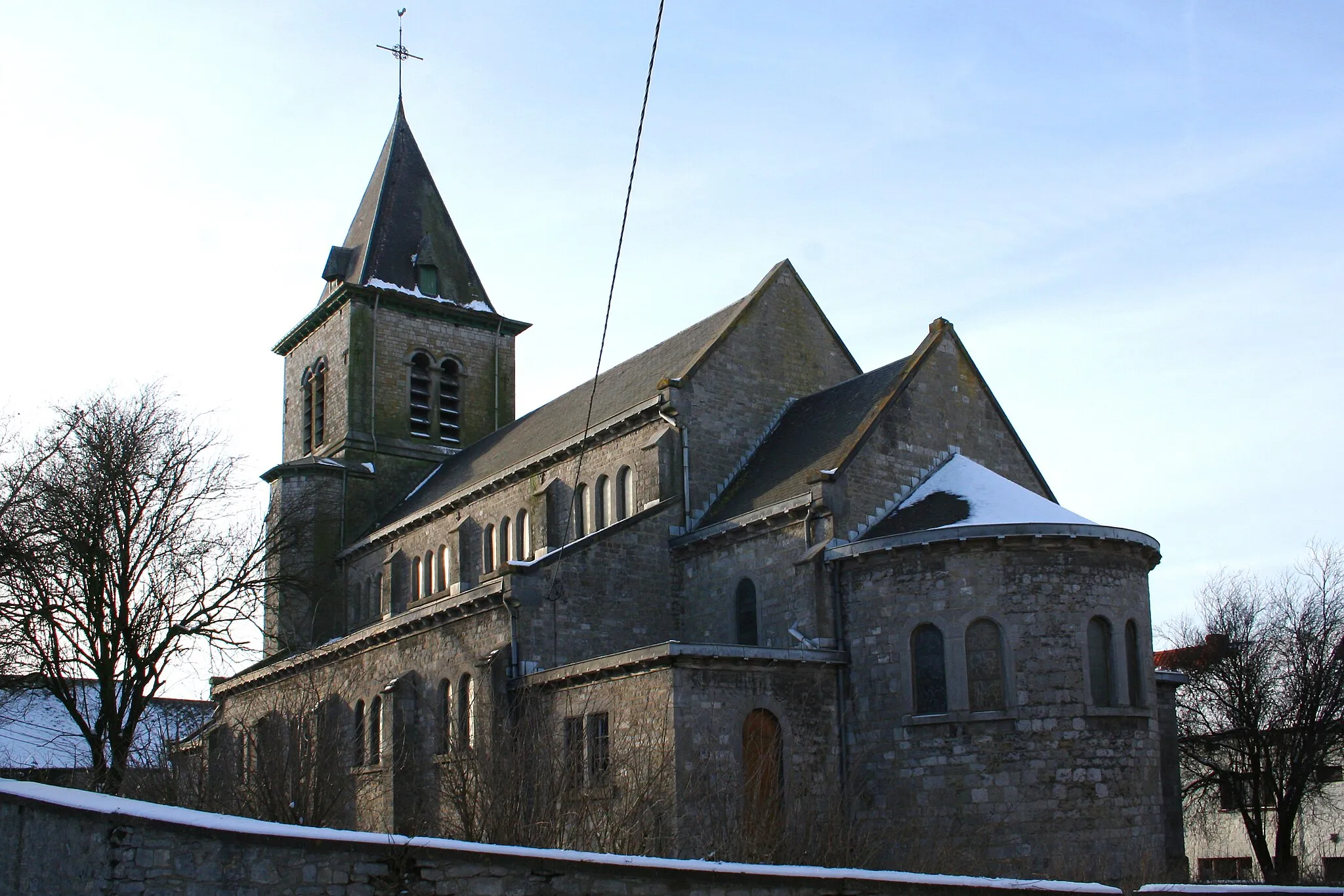 Photo showing: Tarcienne (Belgique), l’église Saint-Martin (1890).