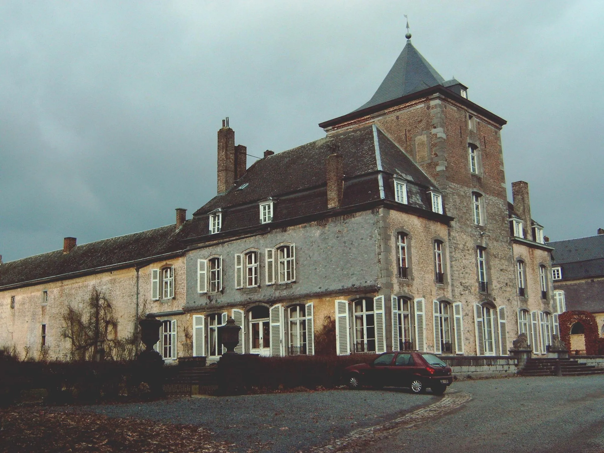 Photo showing: Het kasteel van nl:Andoy (Namen). Eigen opname van 26-2-2006.