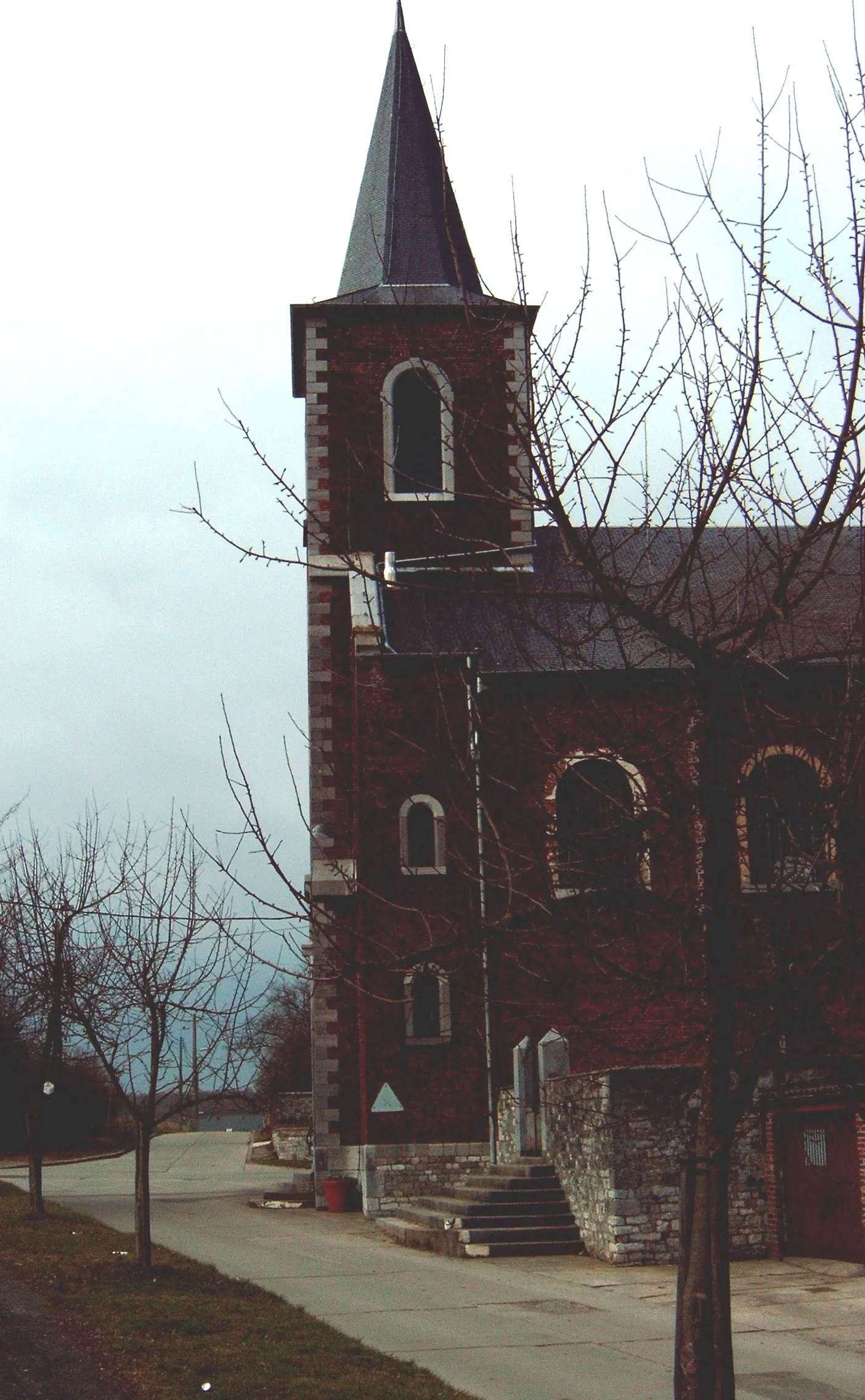Photo showing: Andoy: de kerk van de H. Alfonsus de Liguori. Eigen opname van 26-2-2006.