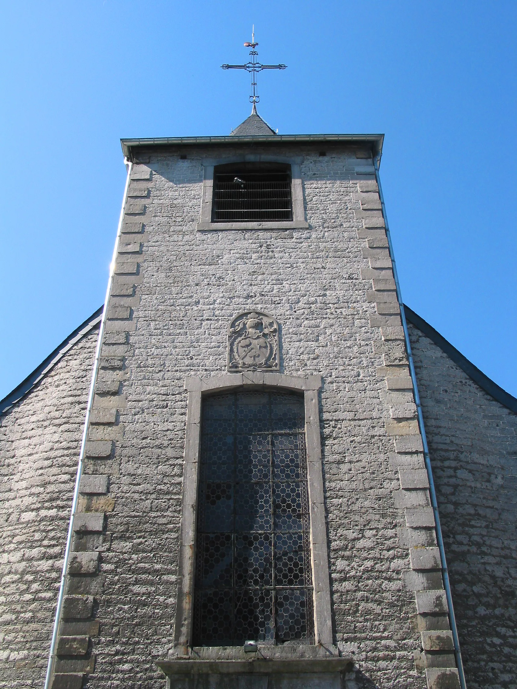 Photo showing: Yvoir (Belgium), the St. Eloi church (1763).