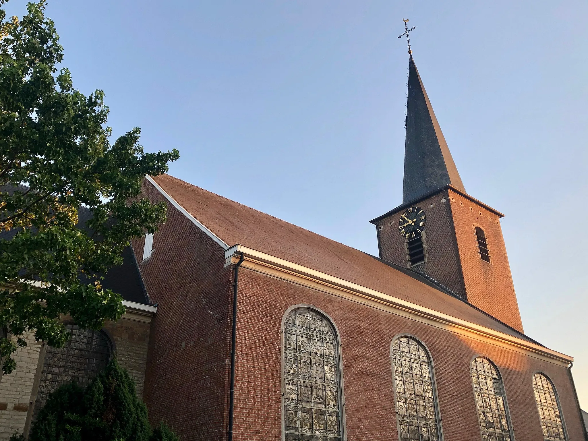 Photo showing: De parochiekerk Sint Apollonia in Appels