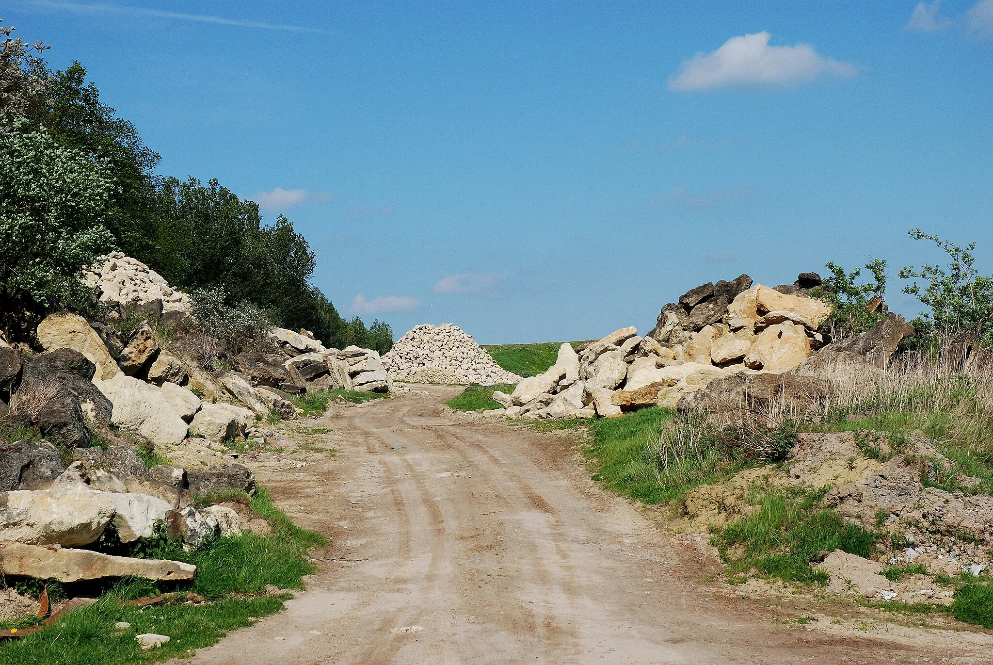 Photo showing: De groeve te Balegem, België, waar Balegemse steen wordt ontgonnen