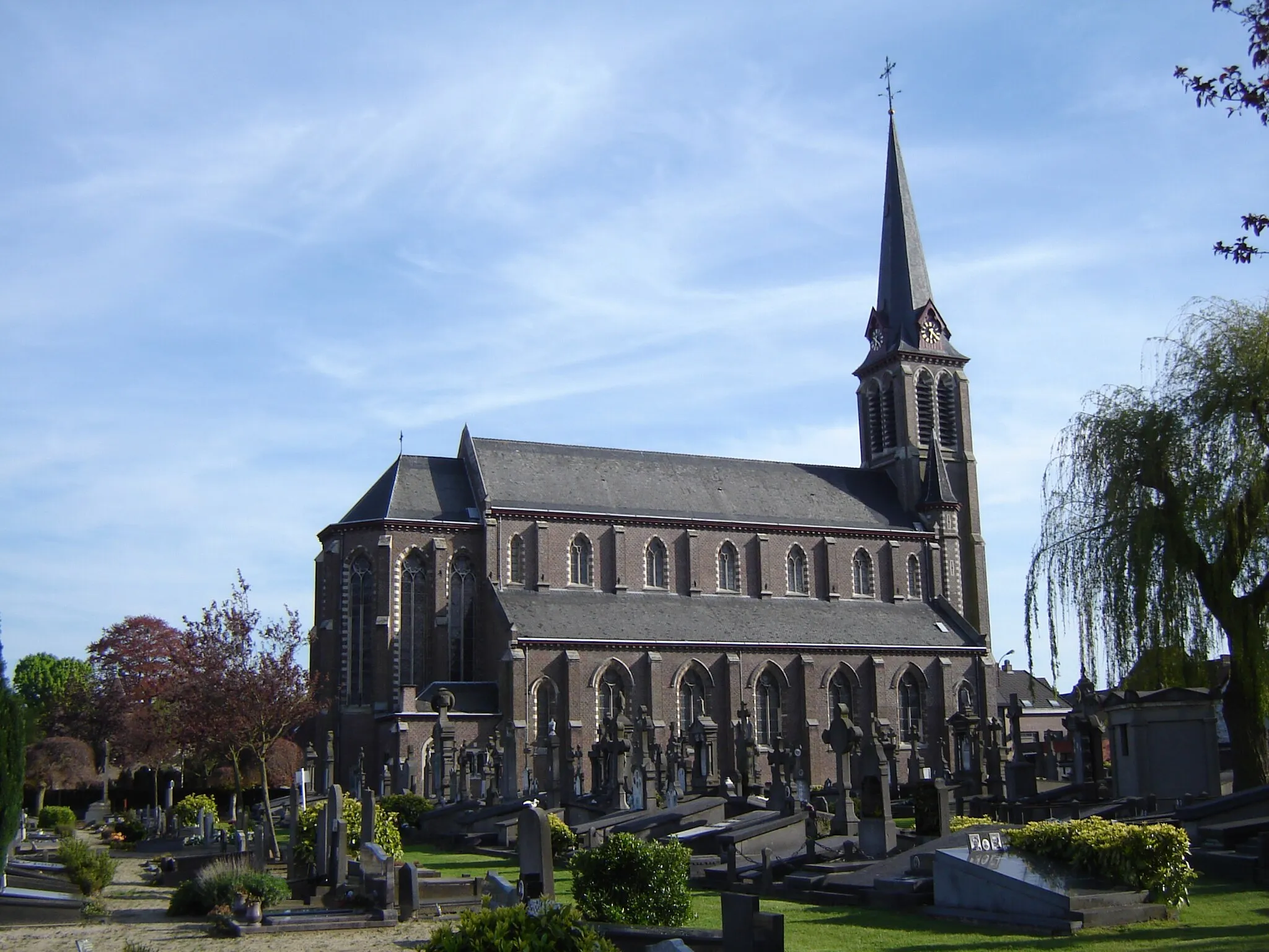 Photo showing: Church of Saint Simon and Saint Jude in Gentbrugge. Gentbrugge, Gent, East Flanders, Belgium