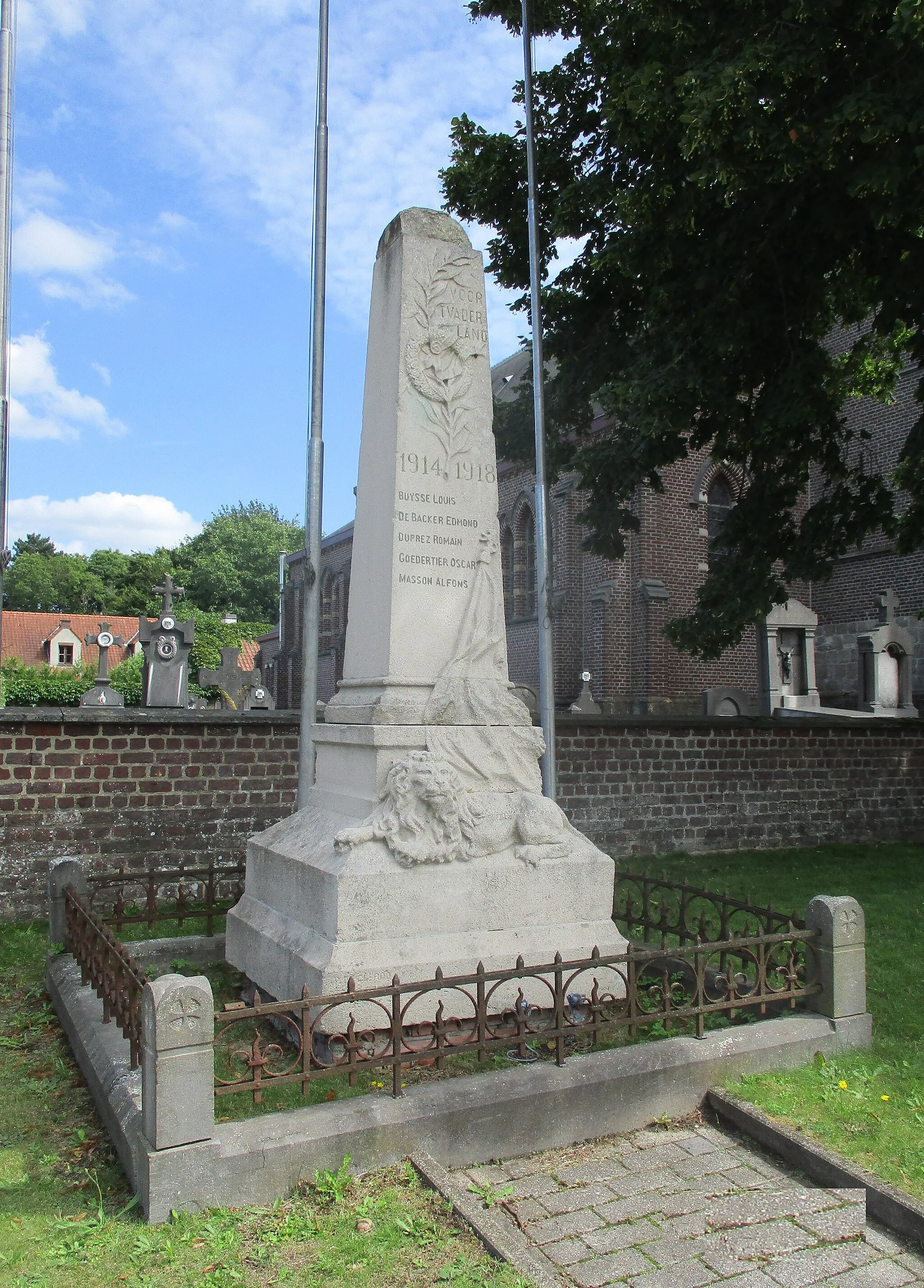 Photo showing: Oorlogsmonument Slachtoffers WO I - Burgemeester Maenhautstraat - Lemberge - Merelbeke - Oost-Vlaanderen - België.