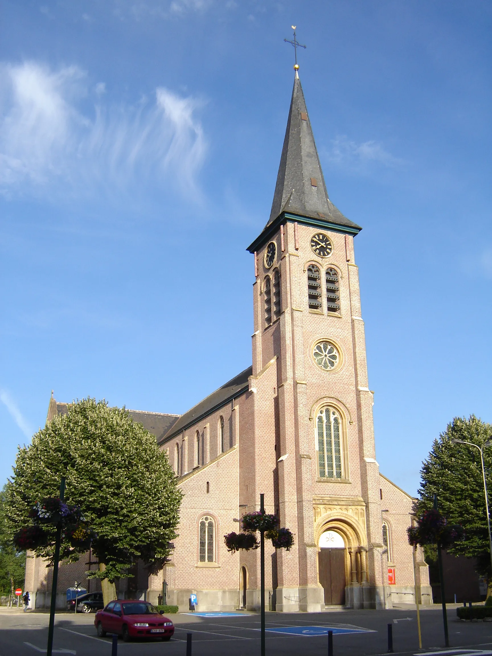 Photo showing: Church of Saint Peter's Chains in Merelbeke, East Flanders, Belgium.