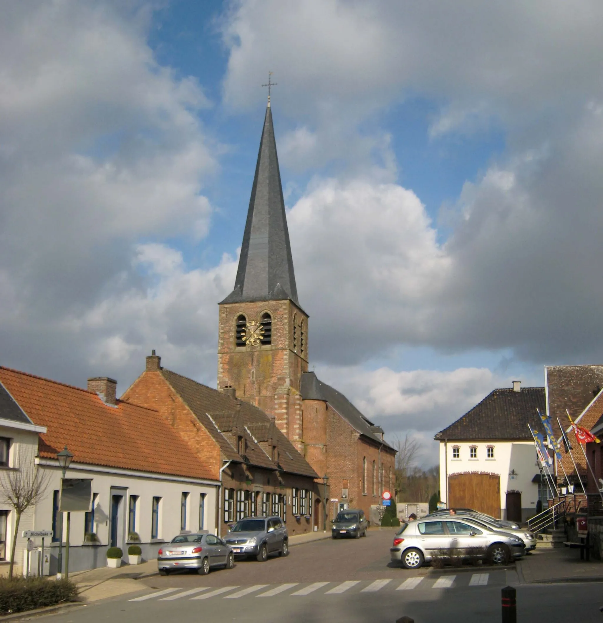 Photo showing: Church in Michelbeke