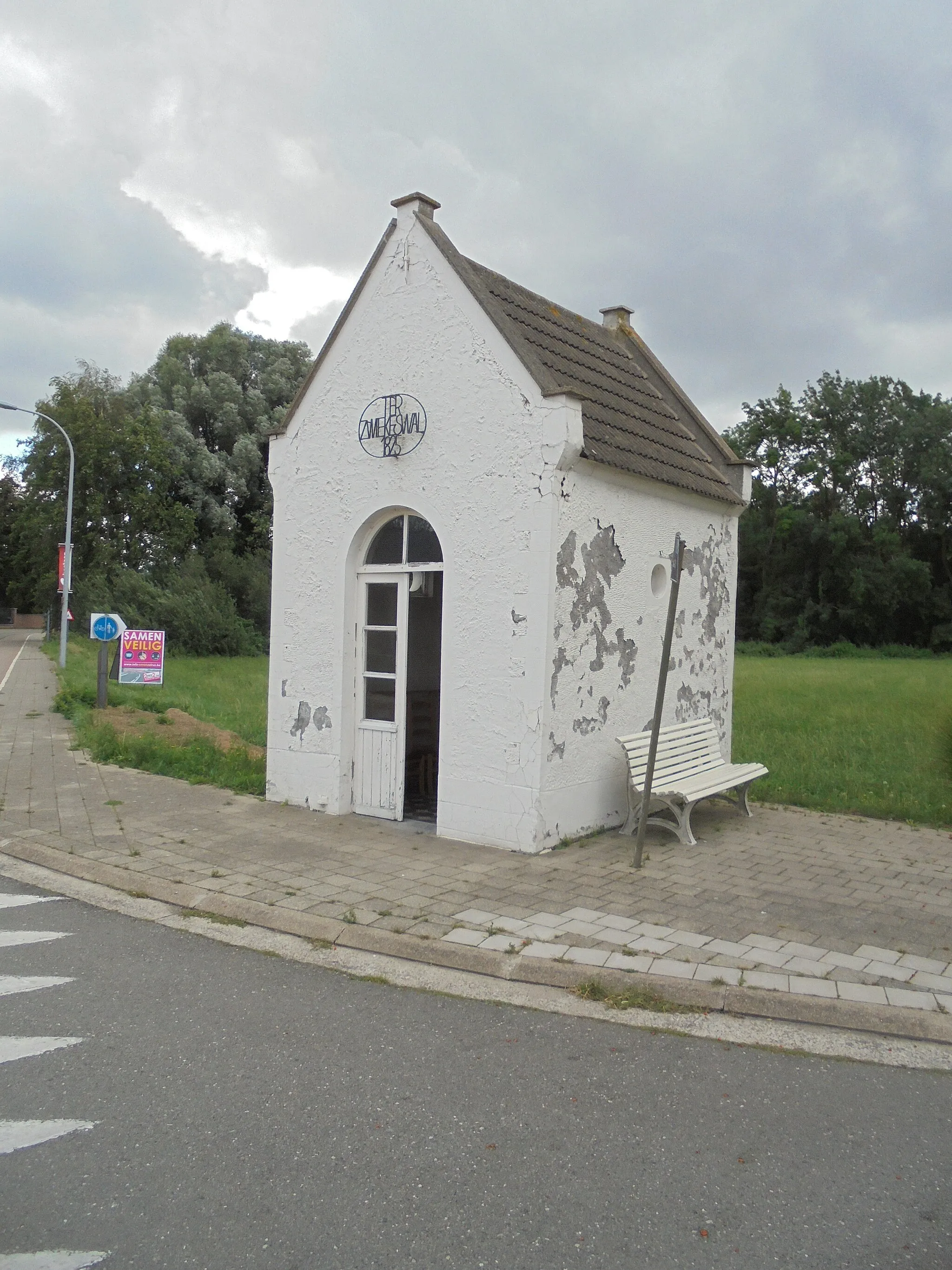 Photo showing: Onze-Lieve-Vrouwekapel of Kapel Ter Zwiekeswal - Kerkstraat - Olsene - Zulte - Oost-Vlaanderen - België.