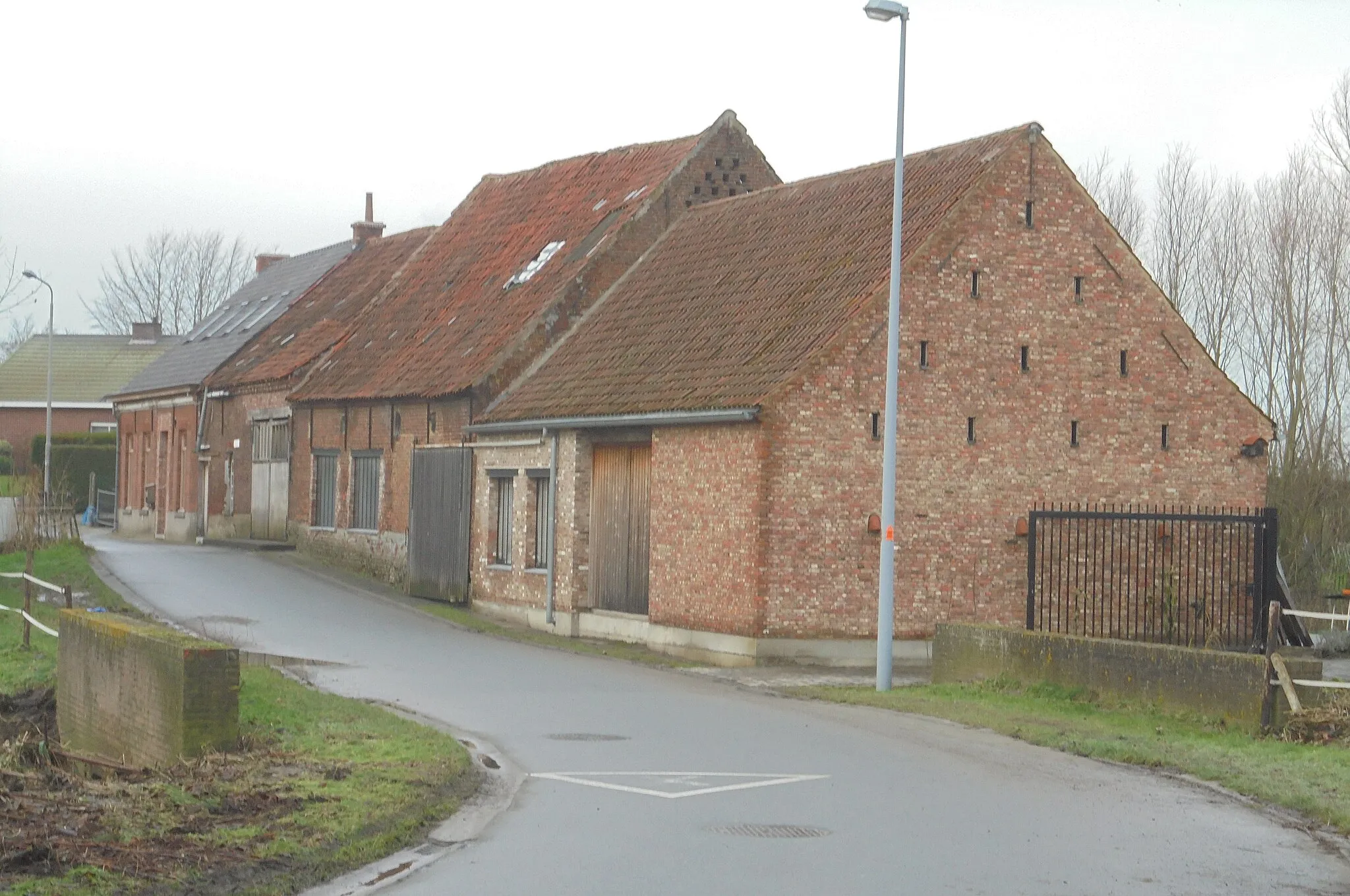 Photo showing: Molenaarshuis met watermolen - op de grens van Schellebelle (Bruinbeke) en Serskamp - Wichelen - Oost-Vlaanderen - België