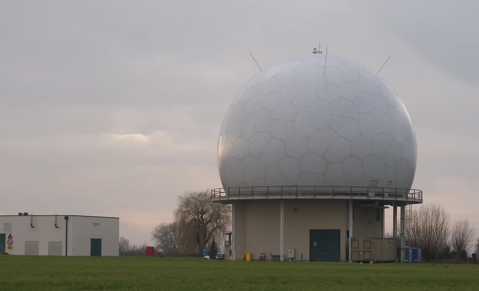 Photo showing: Militaire Air Traffic Control - Semmerzake - Gavere - Oost-Vlaanderen - België