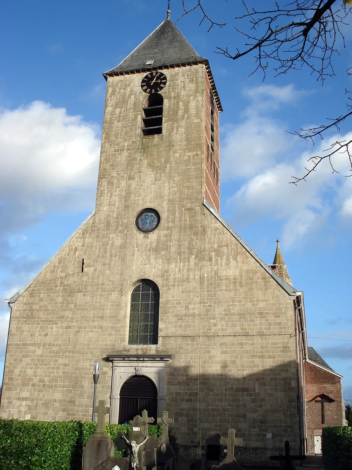 Photo showing: Sint-Michielskerk te Sint-Lievens-Houtem, Oost-Vlaanderen. Klassieke westgevel met klokketoren (1776).