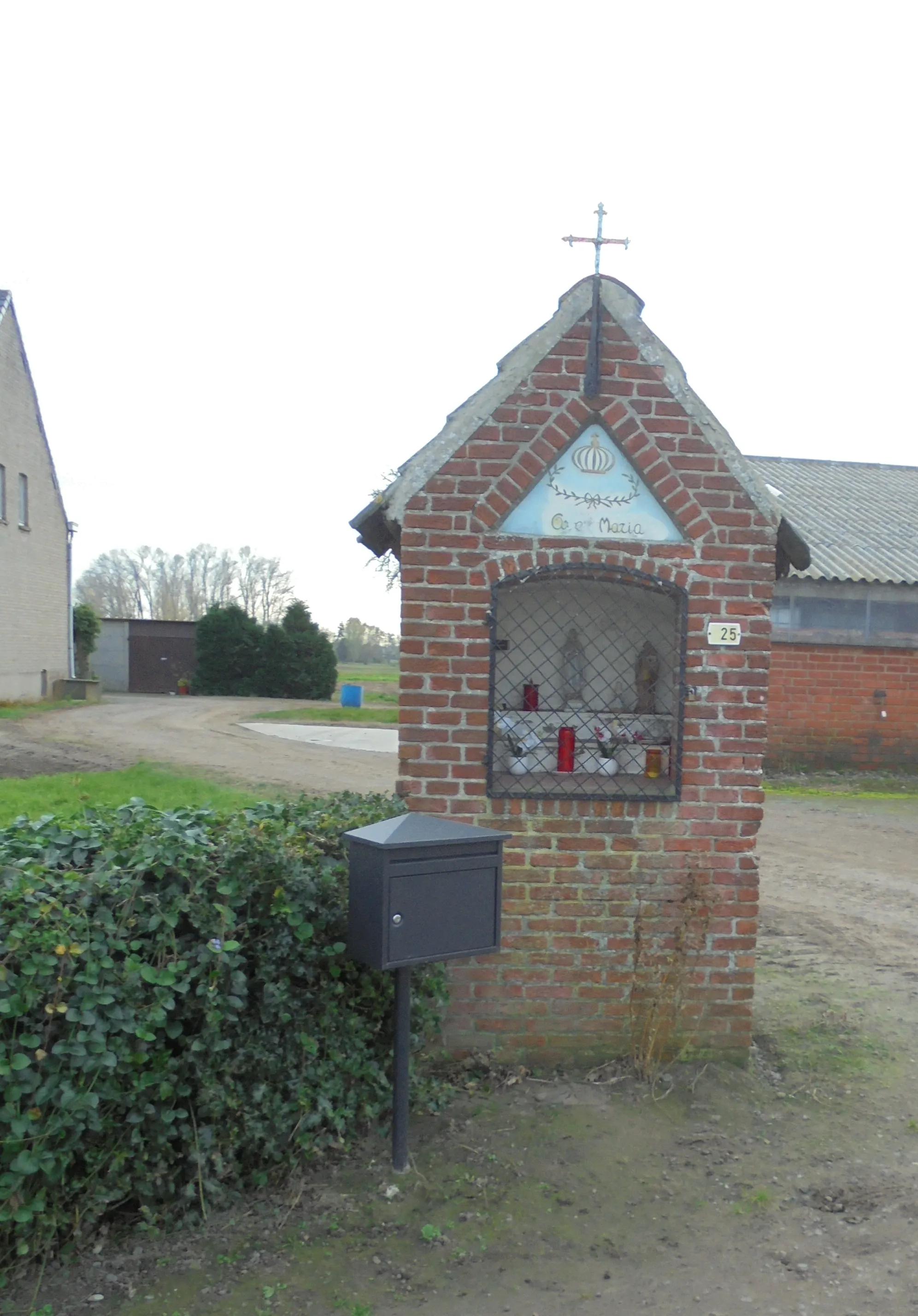 Photo showing: Onze Lieve Vrouwkapel - Kromveldstraatje - Sleidinge - Evergem - Oost-Vlaanderen - België.