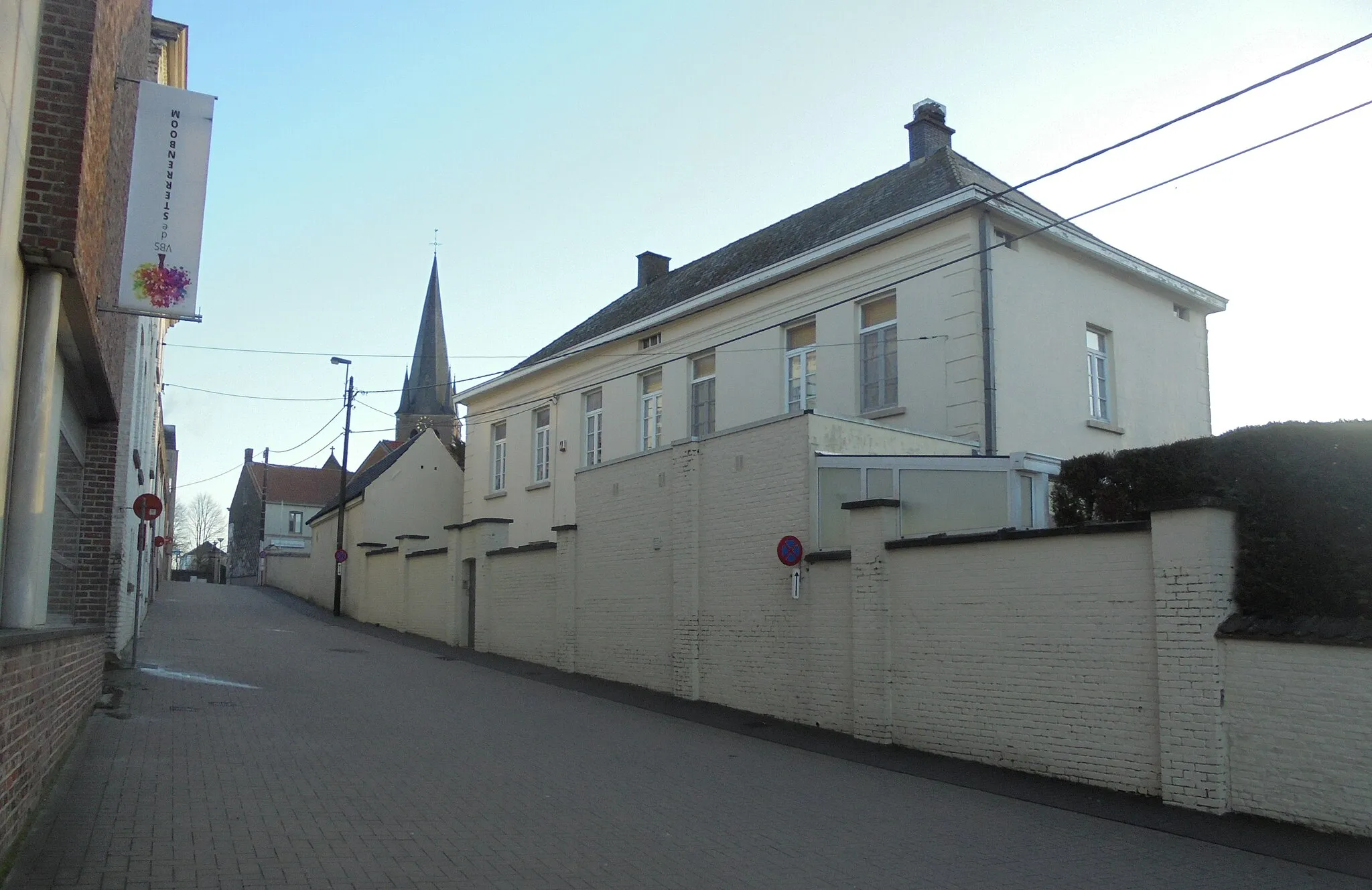 Photo showing: De Pastorie van de Onze-Lieve-Vrouw en Sint-Rochusparochie - Gotstraat - Wortegem - Wortegem-Petegem - Oost-Vlaanderen - België