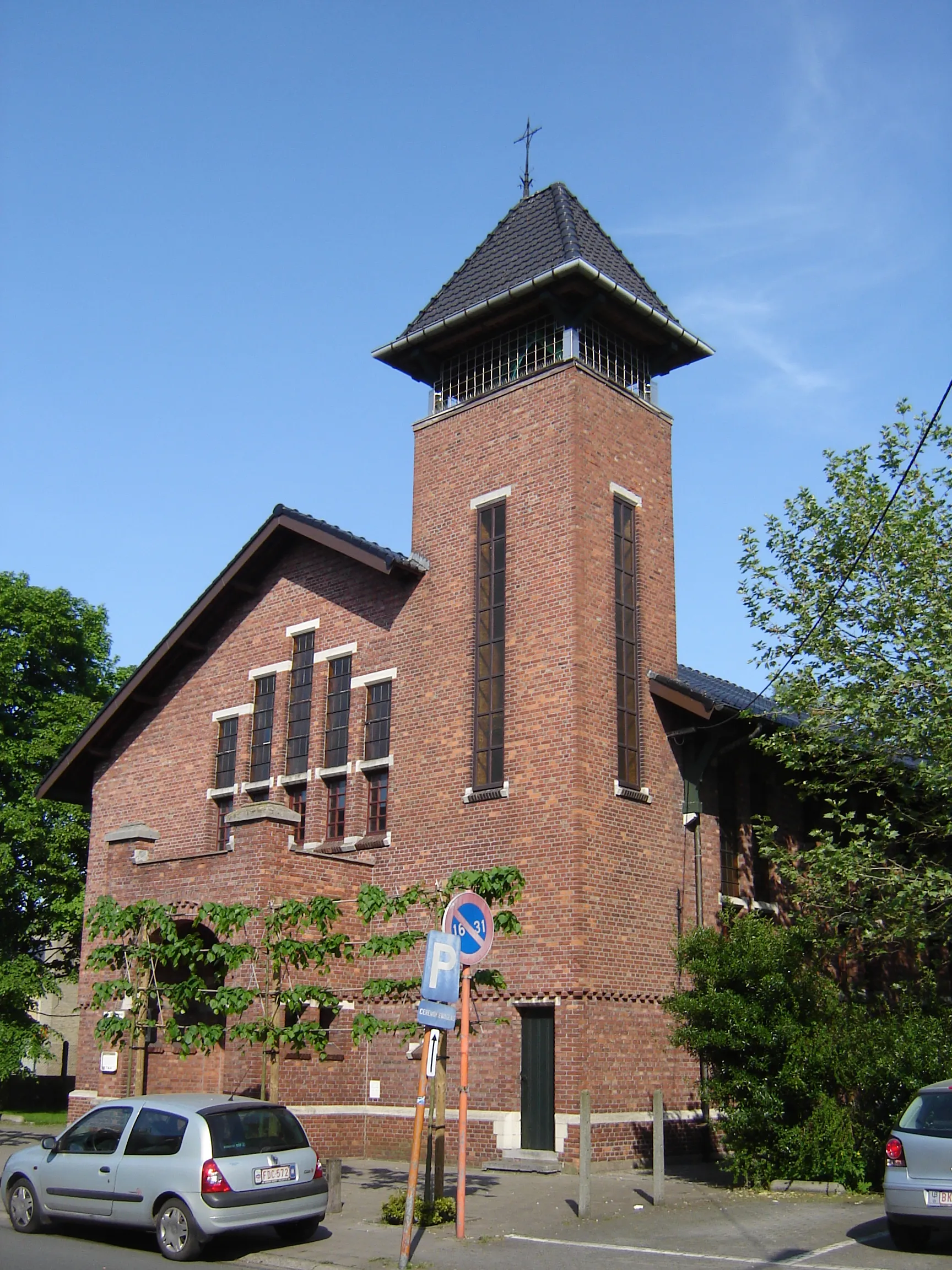 Photo showing: Church of Saint Anthony of Padua in Zelzate-West. Zelzate, East Flanders, Belgium